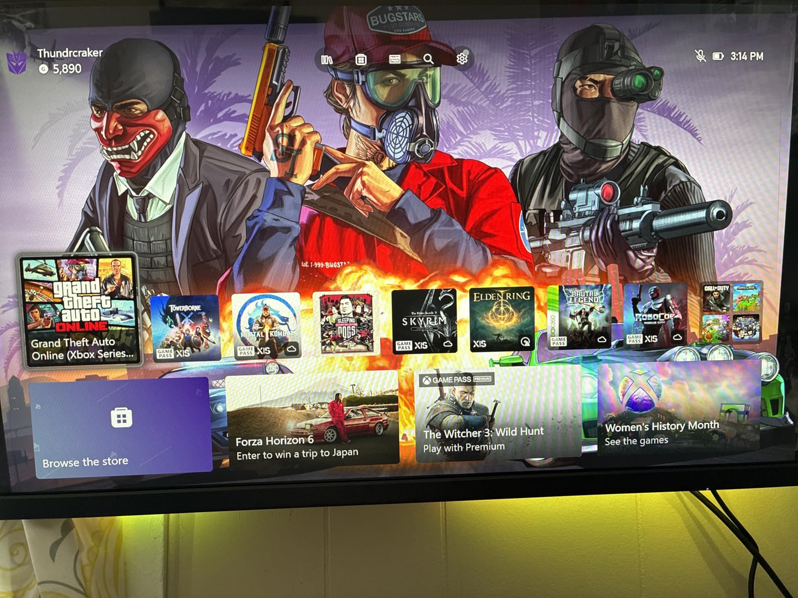 Amazon Basics 24 Inch (23.8 inch viewable) Gaming Monitor, FHD 1080P, 165Hz, VESA Compatible, Adaptive sync, 1ms Response, Black customer photo 1