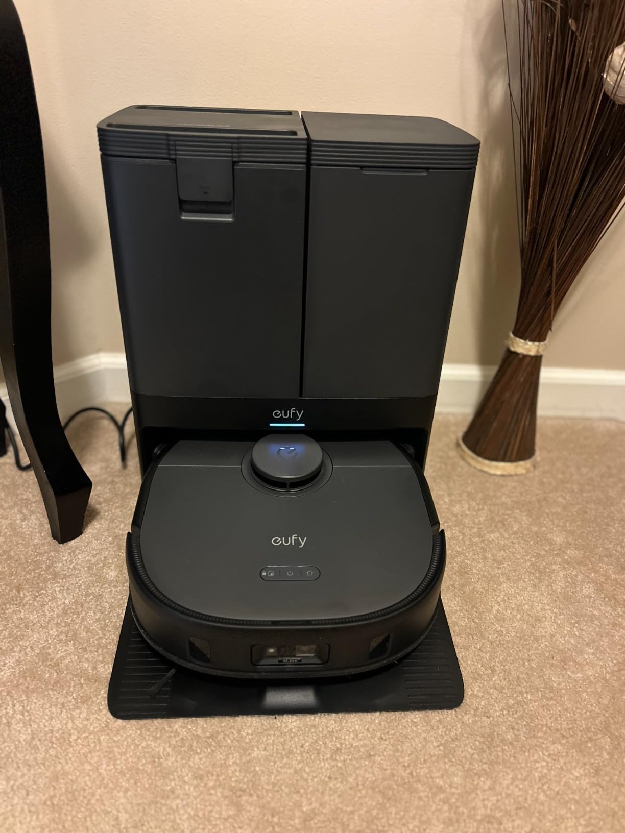 Eufy X10 Pro Omni Robot Vacuum and Mop Combo, 8,000 Pa, Dual Mops with 12 mm Auto-Lift and Carpet Detection, AI Obstacle Avoidance, Auto Mop Washing and Drying, Self-Emptying, Self-Refilling customer photo 2