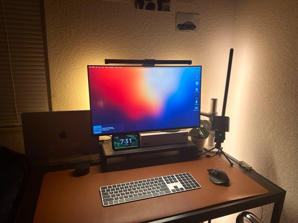 DOUGH Spectrum One 27-Inch Gaming Monitor - 4K HDR, 144Hz, IPS Panel, Glossy Screen customer photo 2