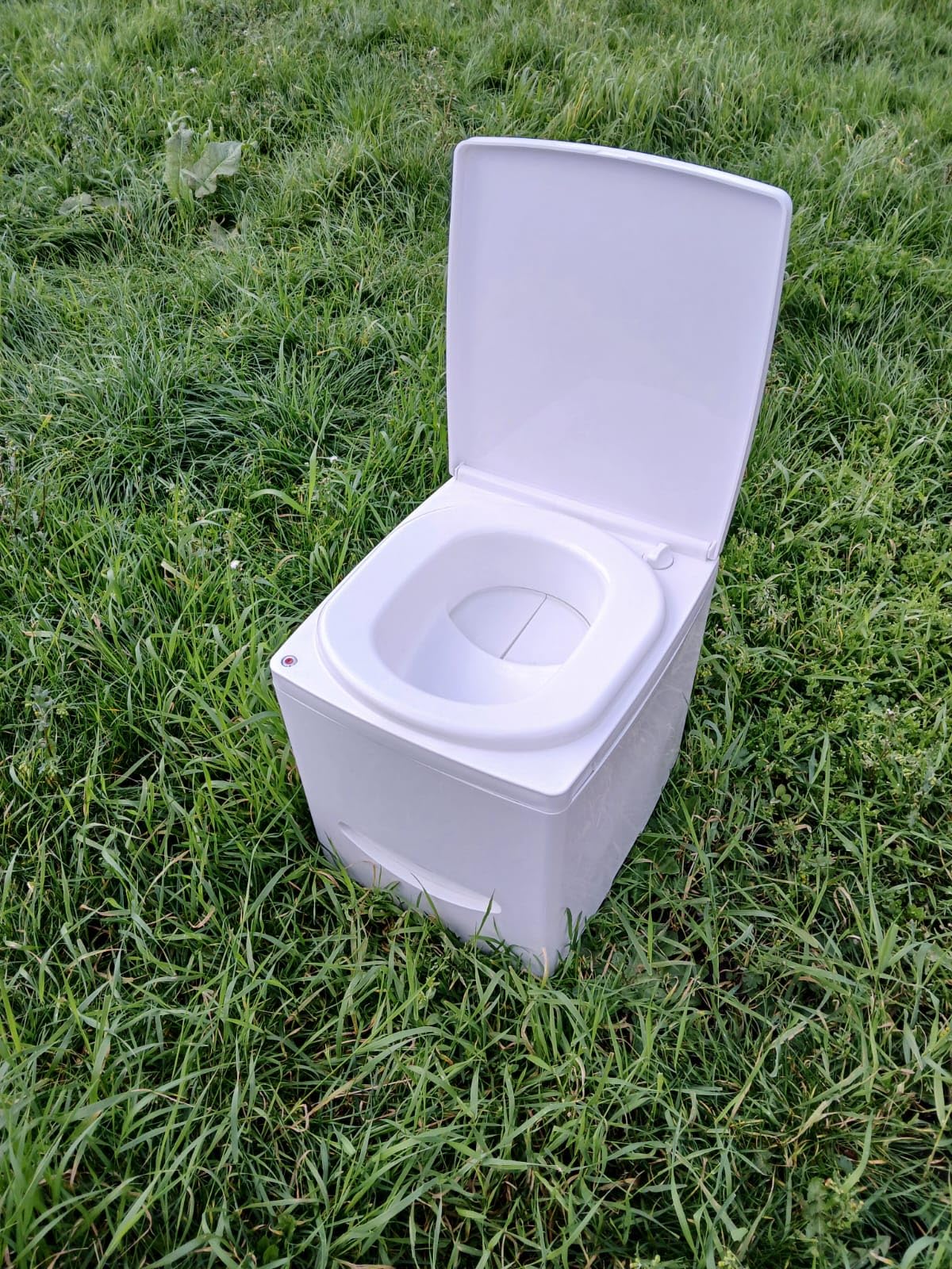 Cuddy Lite Portable Compost Toilet - for Camping, RVs, Campervans, Boats & Tiny Houses - LED Full Indicator, Liquid-Diverting, Separating, Solids Cover, Easy Clean - Portable & Compact customer photo 2