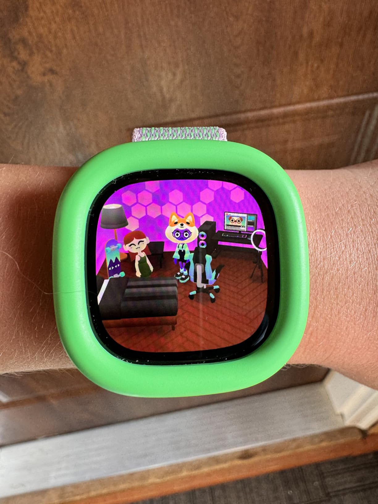 Google Ace LTE - Kids Smartwatch with Call, Message, GPS, and Activity-Based Games, Ace Pass Data Plan Required - Mild - Strange Arcade customer photo 2