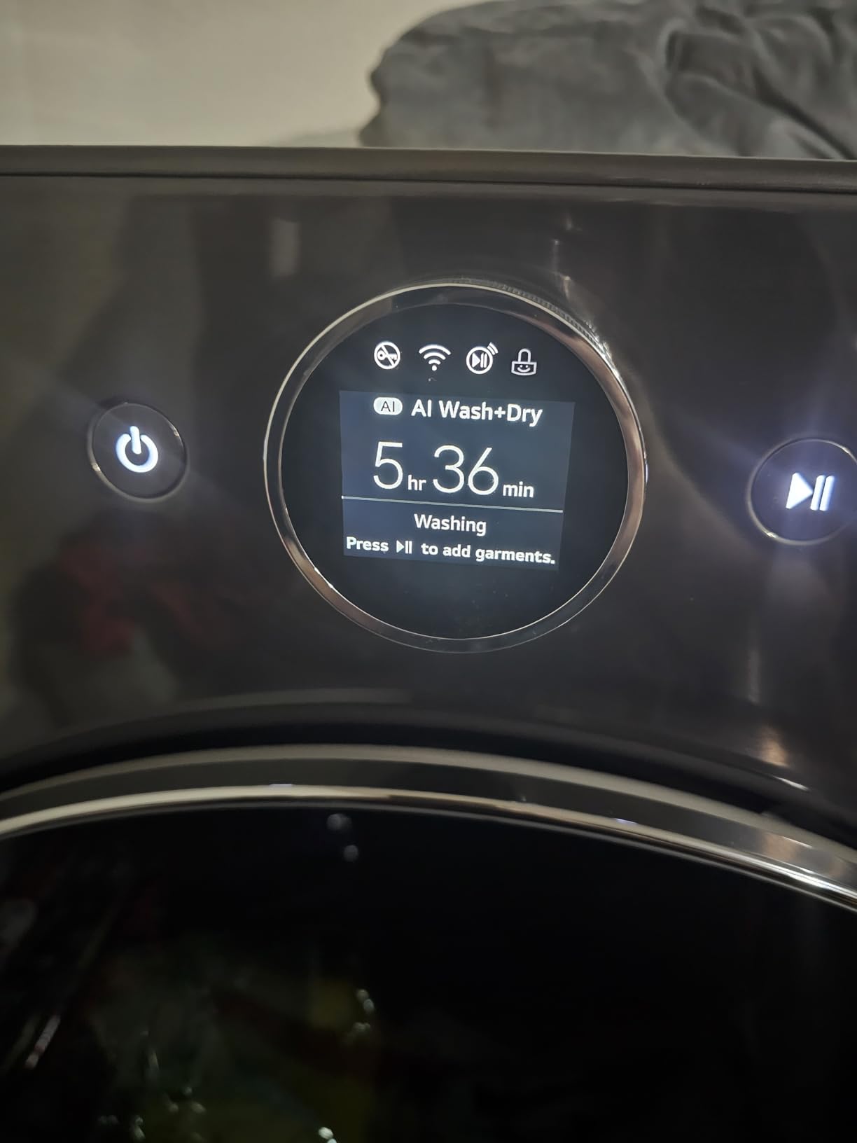 LG 5.0 cu. ft. Mega Capacity Smart Front Load Electric All-in-One Washer Dryer Combo with TurboWash360 WiFi in Black Steel customer photo 8