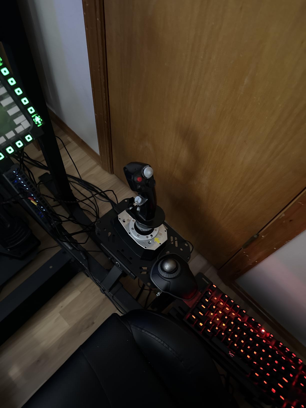 Thrustmaster AVA Offset Adapter compatible with the AVA Base on PC customer photo 1