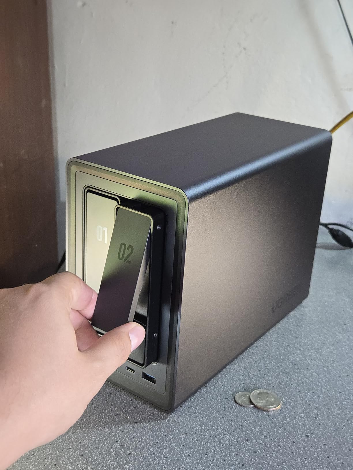 UGREEN NAS DXP2800 2-Bay Desktop All-Round NASync, Intel N100 Quad-core CPU, 8GB DDR5 RAM, 2.5GbE, 2X M.2 NVMe Slots, 4K HDMI, Network Attached Storage (Diskless) customer photo 2