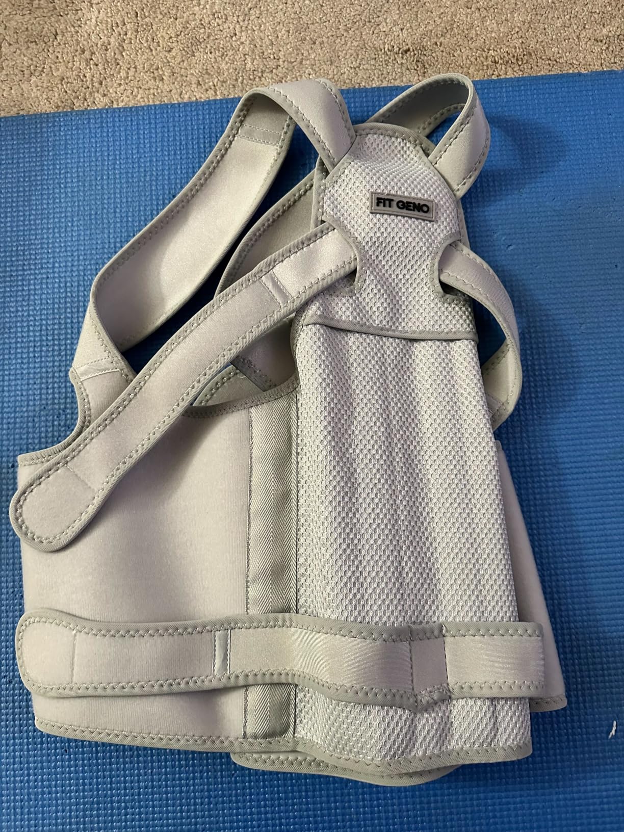 Fit Geno Posture Corrector for Women and Men - Adjustable Back Brace & Straightener for Scoliosis, Hunchback Correction, Back Pain, Spine Corrector, Back Support and Posture Trainer customer photo 2
