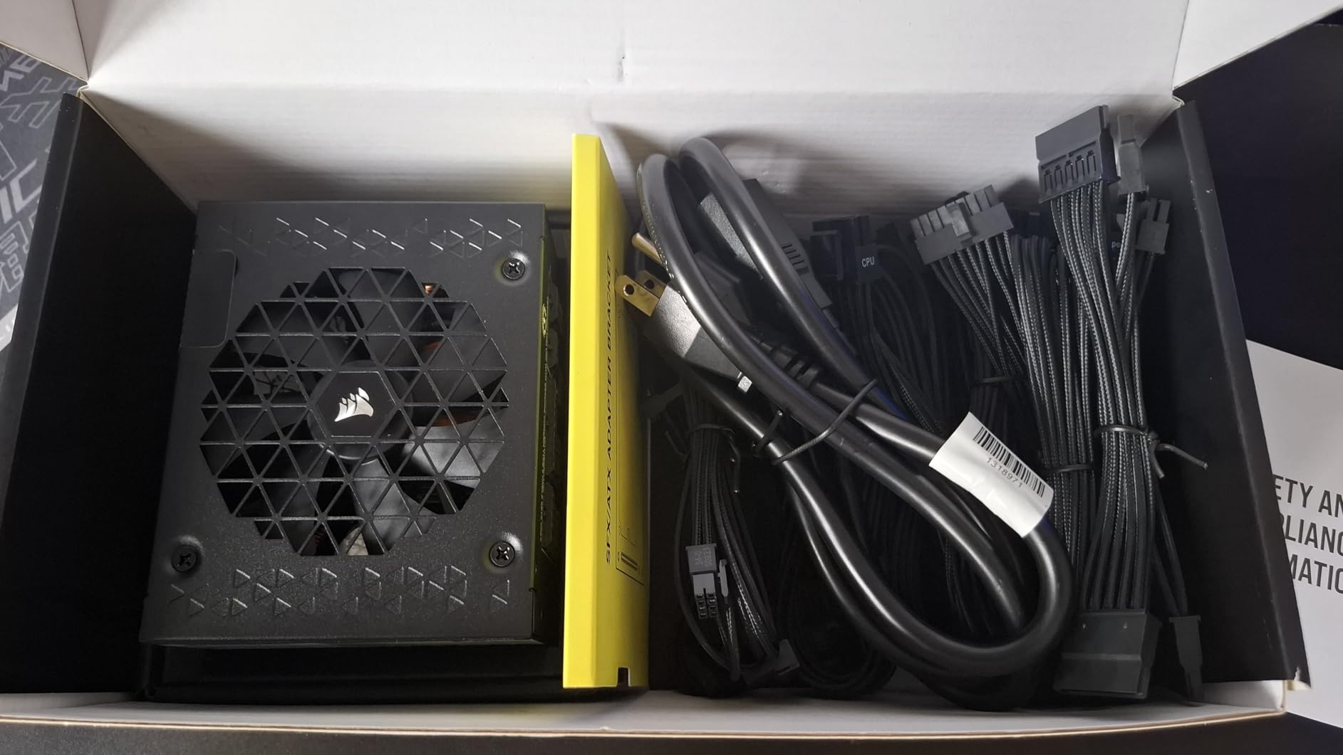 CORSAIR SF1000 (2024) Fully Modular SFX Low Noise 80 Plus Platinum Power Supply - ATX 3.1 Compliant - PCIe 5.1 Ready - Small Form Factor - SFX-to-ATX Bracket Included - Black customer photo 1