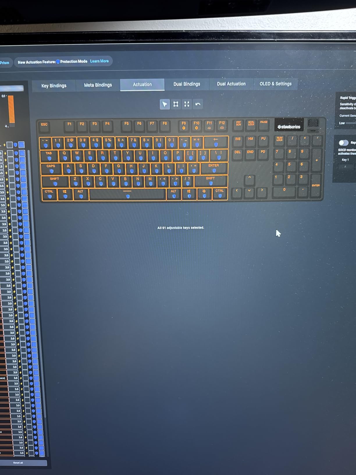 SteelSeries Apex Pro Gen 3 - OmniPoint 3.0 HyperMagnetic Switches, Adjustable Actuation, Rapid Trigger, Full Size customer photo 2