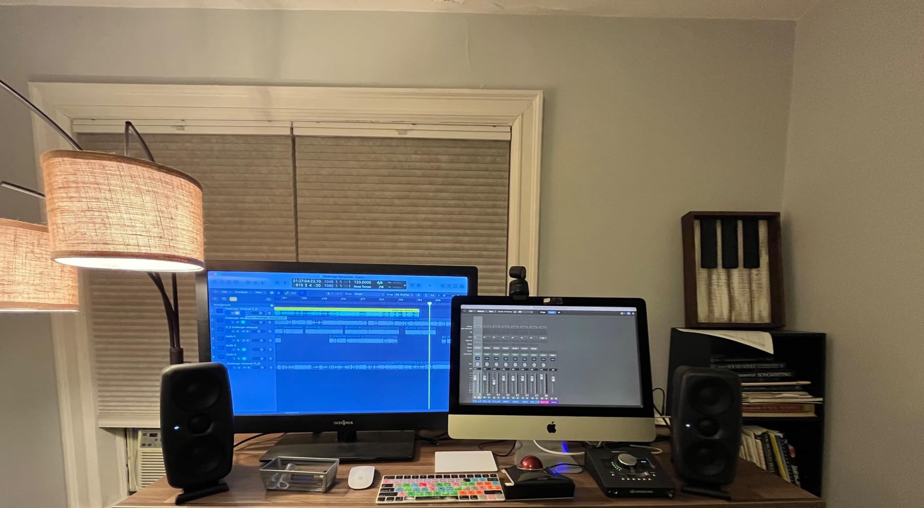 IK Multimedia iLoud MTM MKII Compact Studio Monitor Pair with ARC Room Correction customer photo 1