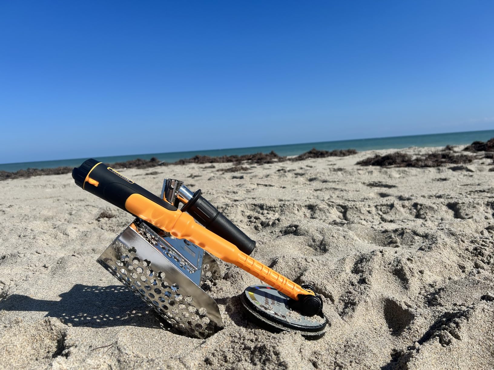 Professional Underwater Metal Detector with IP68 Waterproof Rating, 1600mAh Rechargeable Battery for Scuba Diving, Beach, Ocean - Fully Submersible Design for Adults customer photo 2