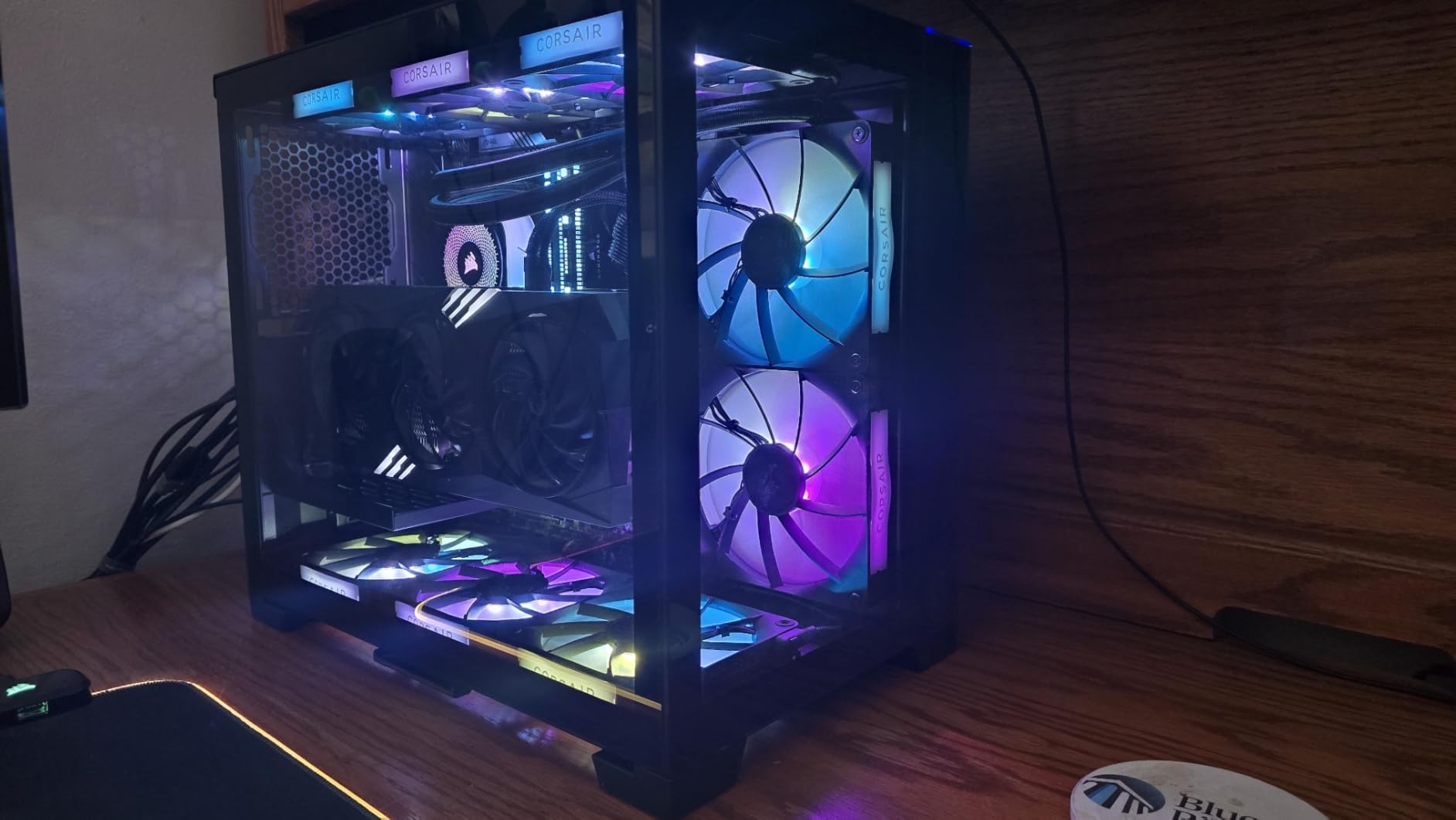 CORSAIR iCUE Link Titan 360 RX RGB Liquid CPU Cooler - 360mm AIO - Low-Noise - FlowDrive Cooling Engine - Intel LGA 1851/1700, AMD AM5/AM4 - 3X RX120 RGB Fans - iCUE Link System Hub Included - White customer photo 1