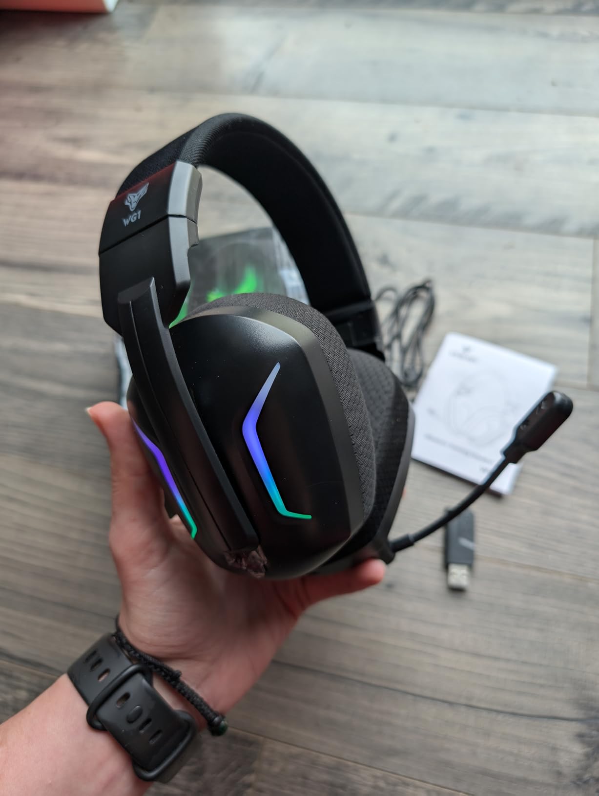 Wireless Gaming Headsets for PC, PS5, PS4, Switch, Mac, 2.4GHz Wireless Gaming Headphone with ENC Noise Canceling Microphone, Bluetooth 5.4, Cool Lighting, 50H Battery, 50mm Drivers customer photo 1