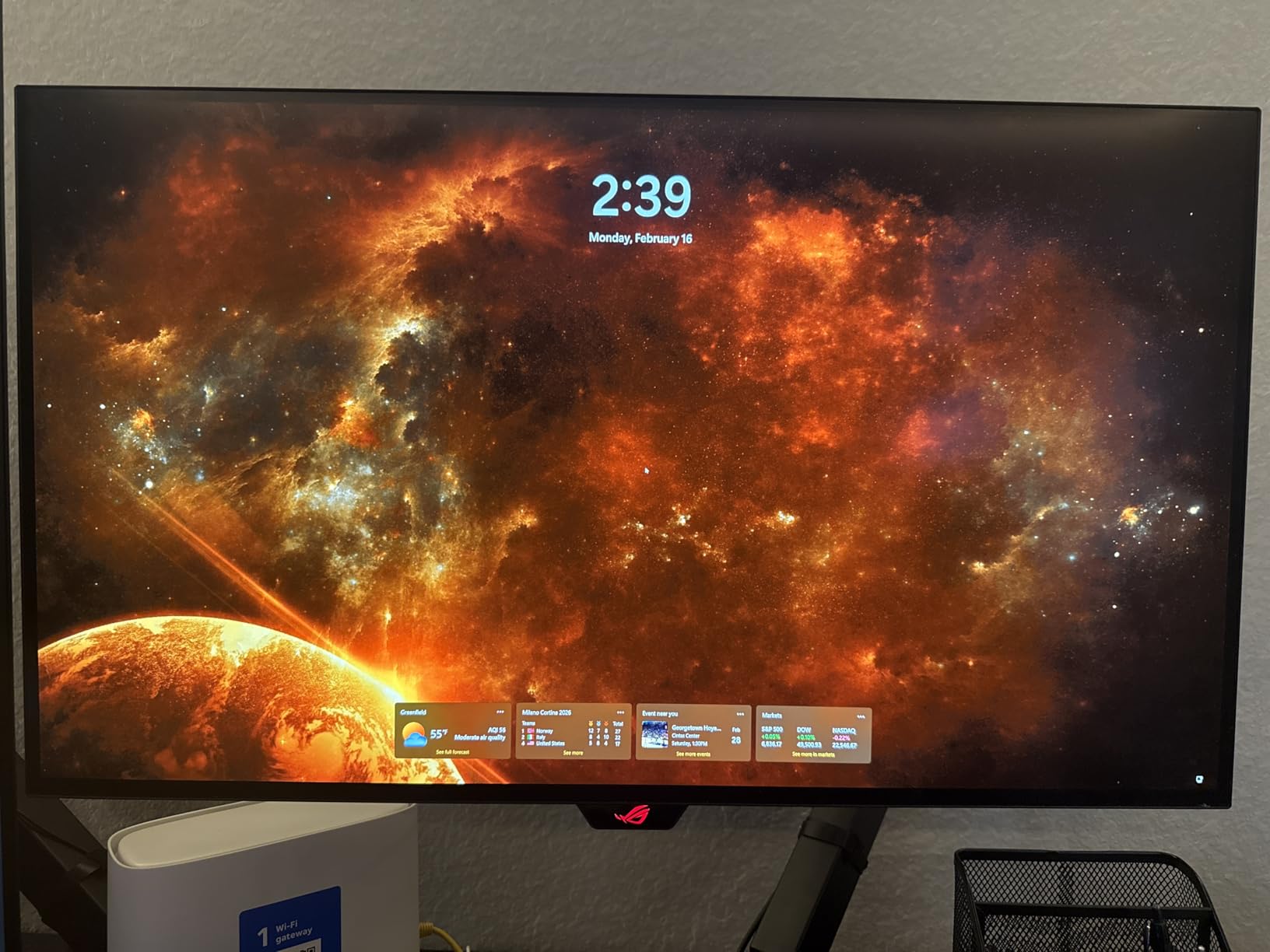 ASUS ROG Swift 32-inch 4K OLED Gaming Monitor (PG32UCDP) - WOLED, Dual Mode (4K 240Hz, FHD 480Hz), 0.03ms, G-SYNC Compatible, 99% DCI-P3 customer photo 1