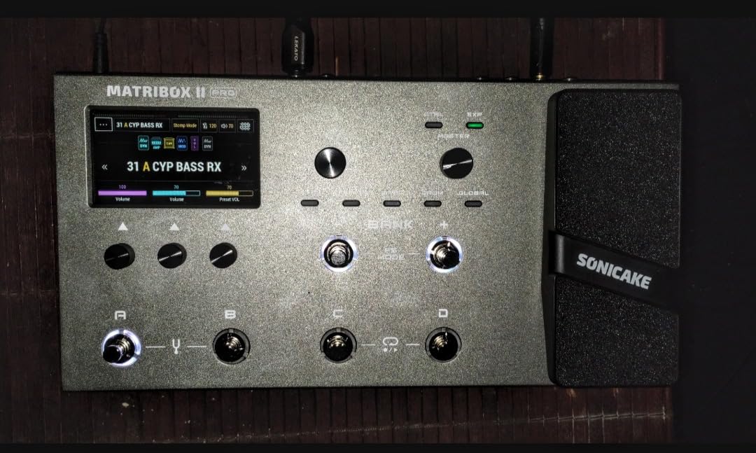 SONICAKE Matribox II Pro Multi Effects Guitar Pedal with Expression and Touchscreen customer photo 1