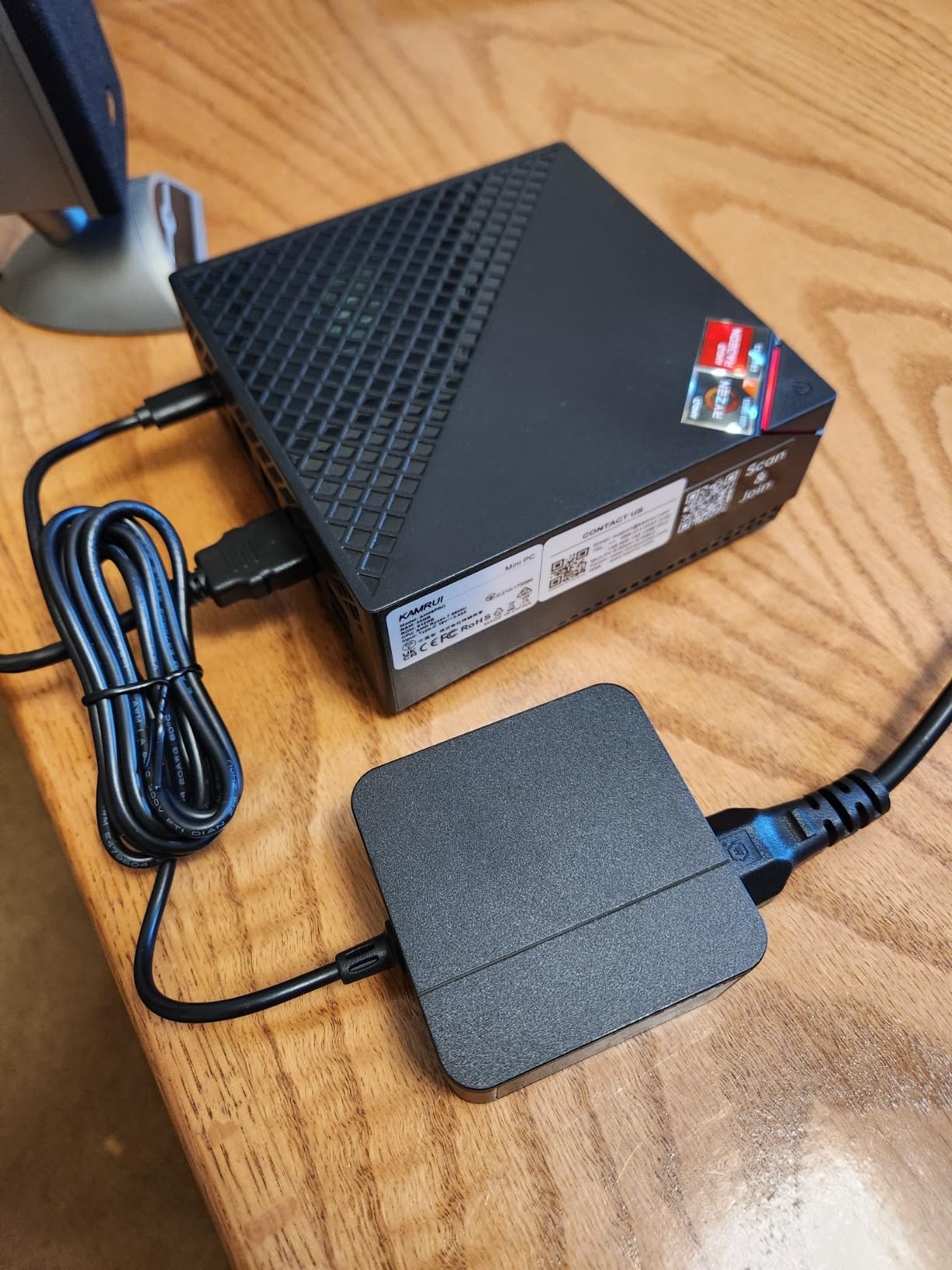 KAMRUI H1 Mini Gaming pc ryzen, AMD Ryzen 7 6800H Mini Computers (8C/16T, Up to 4.7GHz), 32GB DDR5 1TB SSD Mini PC Ryzen, Dual LAN Support 4K Triple Display WiFi6/BT5.2/DP2.0/USB3.2 customer photo 1