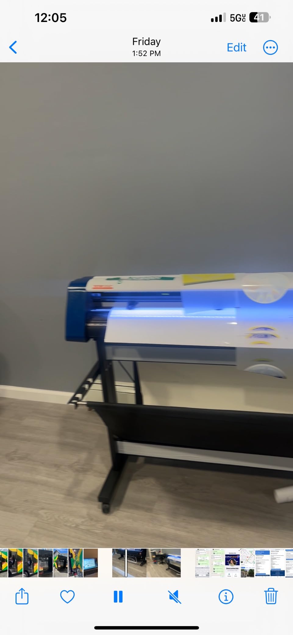 VEVOR 28-inch Cutting Machine for Vinyl, Features LCD Screen, Dual Adjustable Spring Rollers for Sign Crafting customer photo 1
