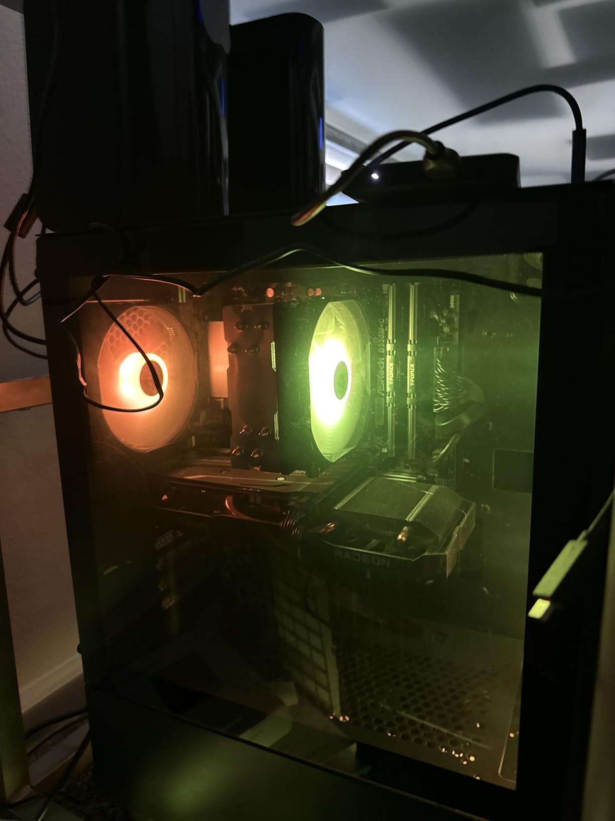 Skytech Gaming Shadow Desktop PC - Ryzen 7 7700 3.8 GHz, NVIDIA RTX 4060 8GB, 1TB NVMe SSD, 16GB DDR5 RAM 5200, 650W Gold PSU customer photo 1