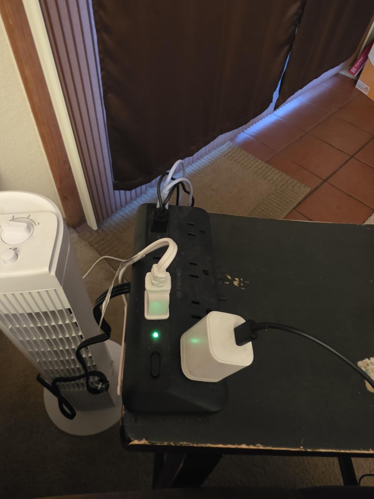 TROND Desk Clamp Power Strip - 1700J Surge Protector with 7 Outlets, Desktop Edge Mount Extension Cord, Fit 1.97