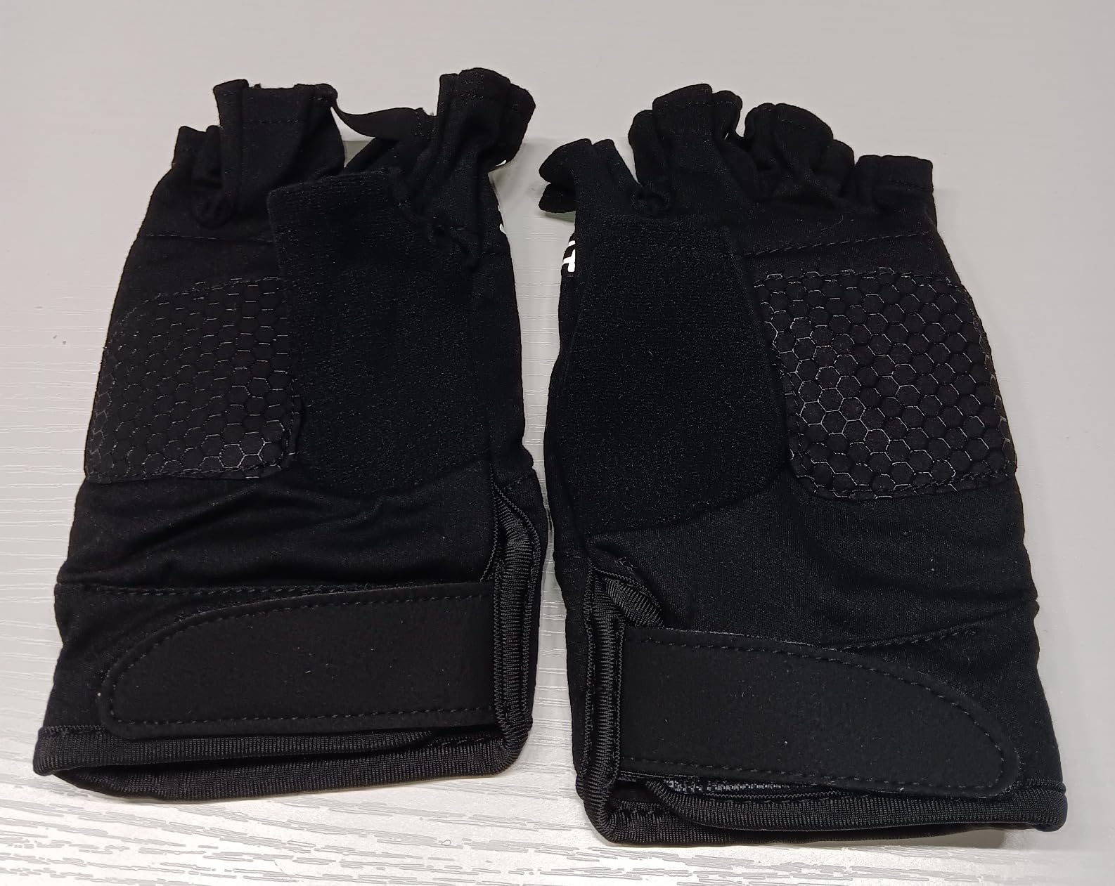 Electric Heated Fingerless Gloves for Men & Women - Touchscreen Gloves for Working in Cold Winter Weather Rechargeable, Black customer photo 1