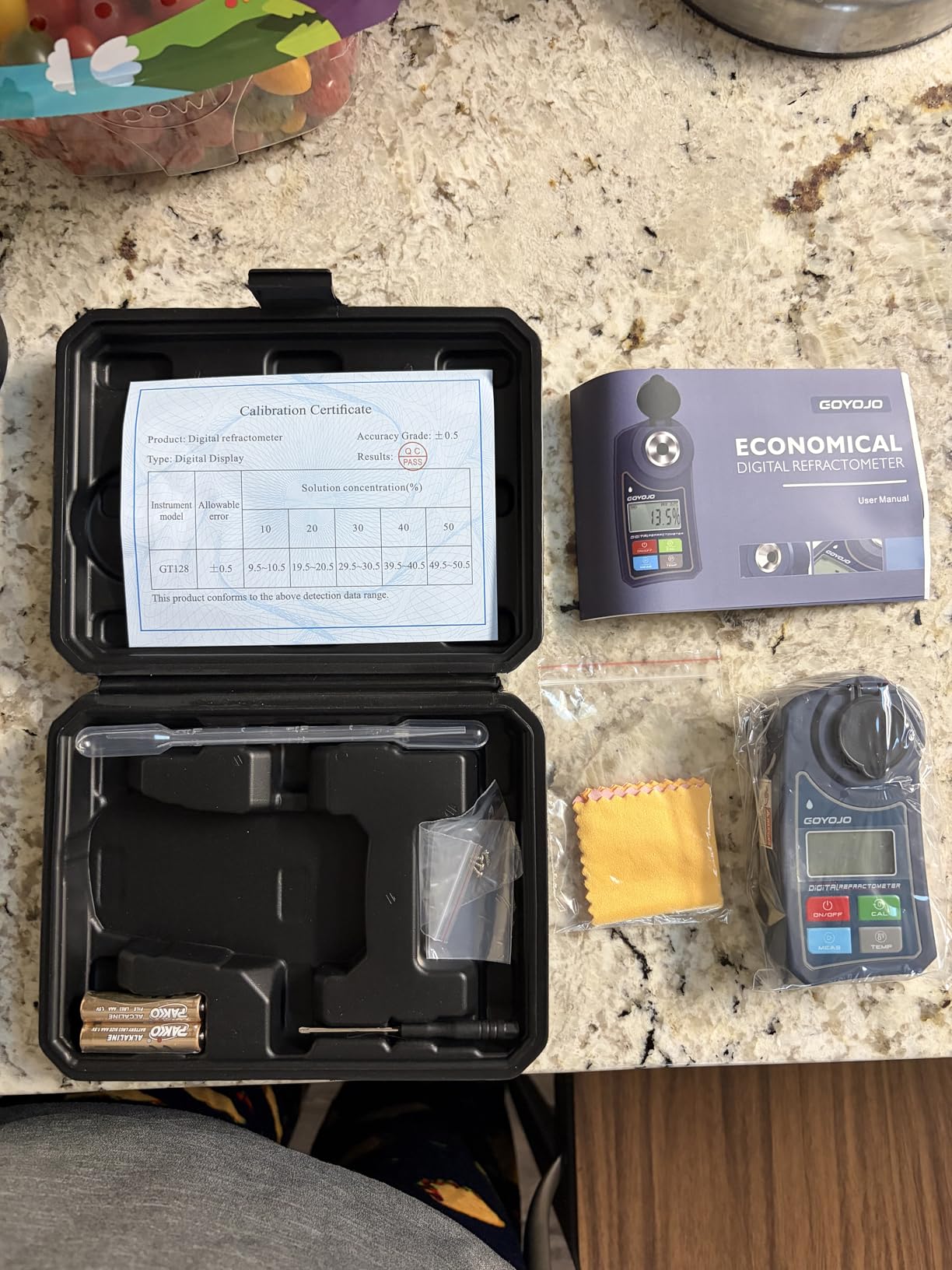 Digital Brix Refractometer GOYOJO Brix Meter Lab Refractometer ±0.5 Brix/1℃ Accuracy, 0-55% Range with ATC for Fruits Juices, Beer, Wine, Coffee &Mor Liquid Sugar Content Test customer photo 2