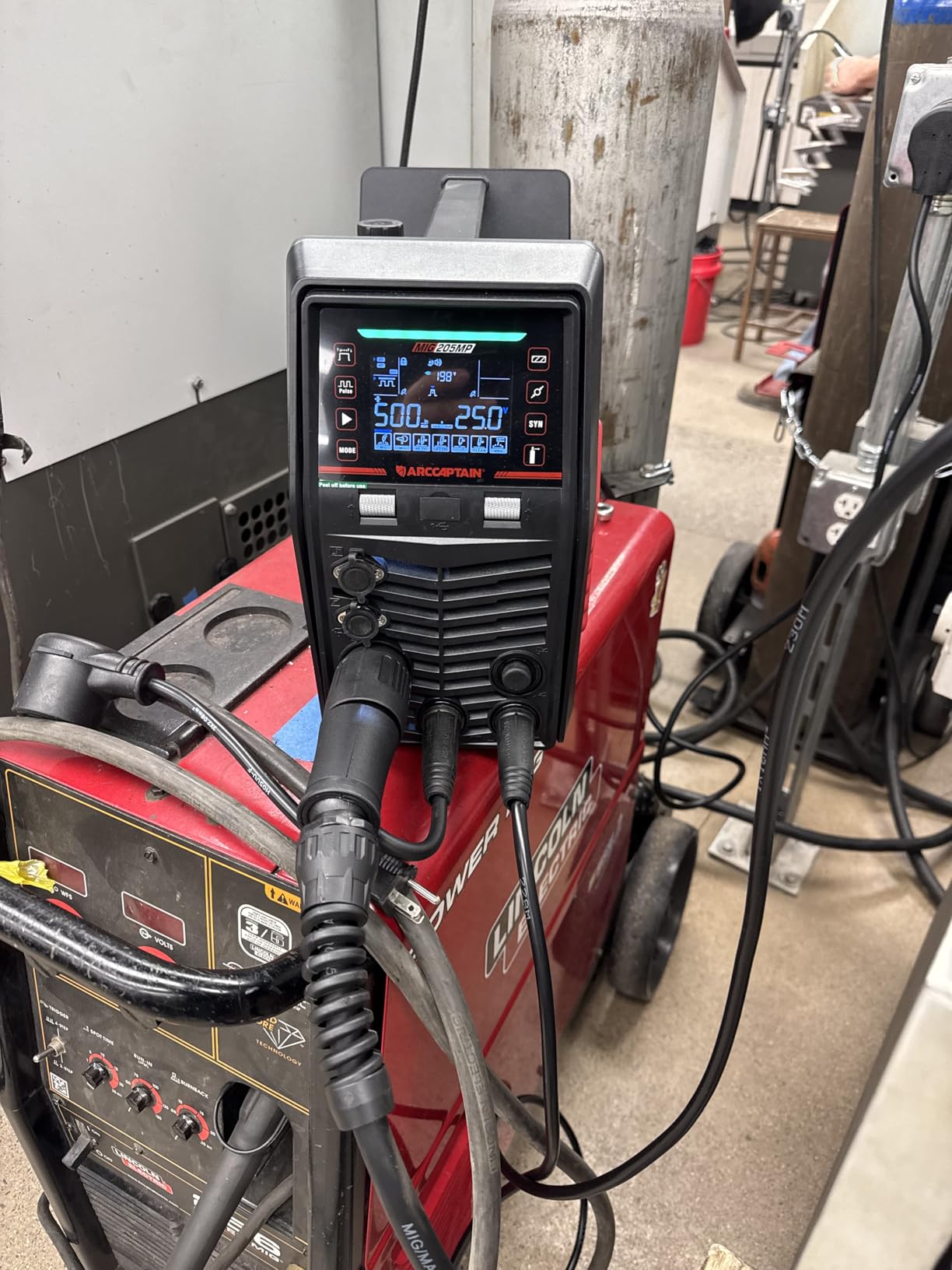 ARCCAPTAIN MIG205MP MIG Welder 9 IN 1 iControl APP Control Plasma Cutter/Pulsed MIG/Flux Core/Spool Gun/DC HF/Lift TIG/Clean/Stick Aluminum Welding Machine 120/240V Dual Voltage Multiprocess Welder customer photo 1