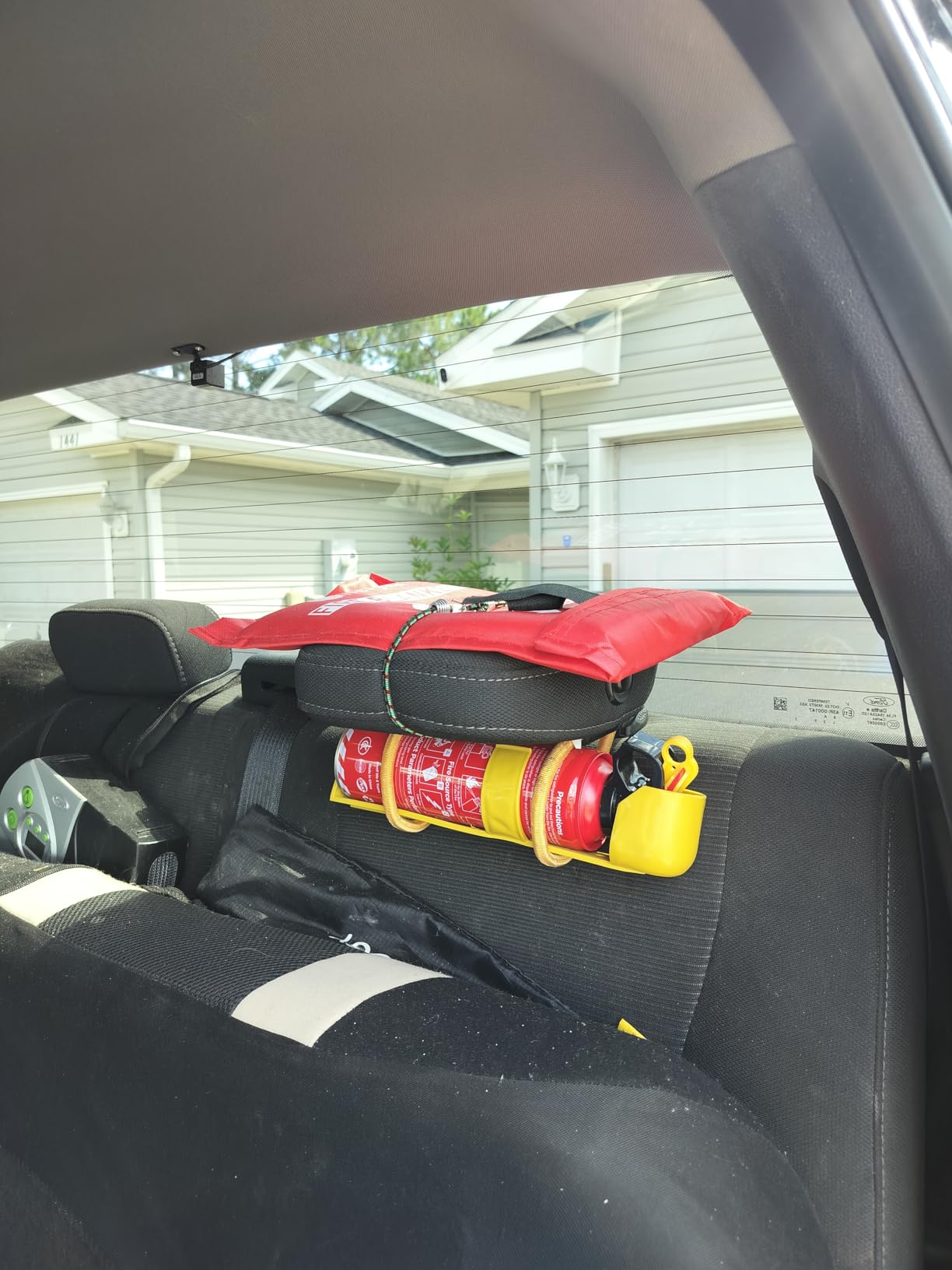 Fire Extinguisher for Home 1Pack, Kitchen, Car, and Grill,Compact Water-Based A, B, C, K Extinguisher with 6-Year Warranty and Easy Storage. customer photo 2