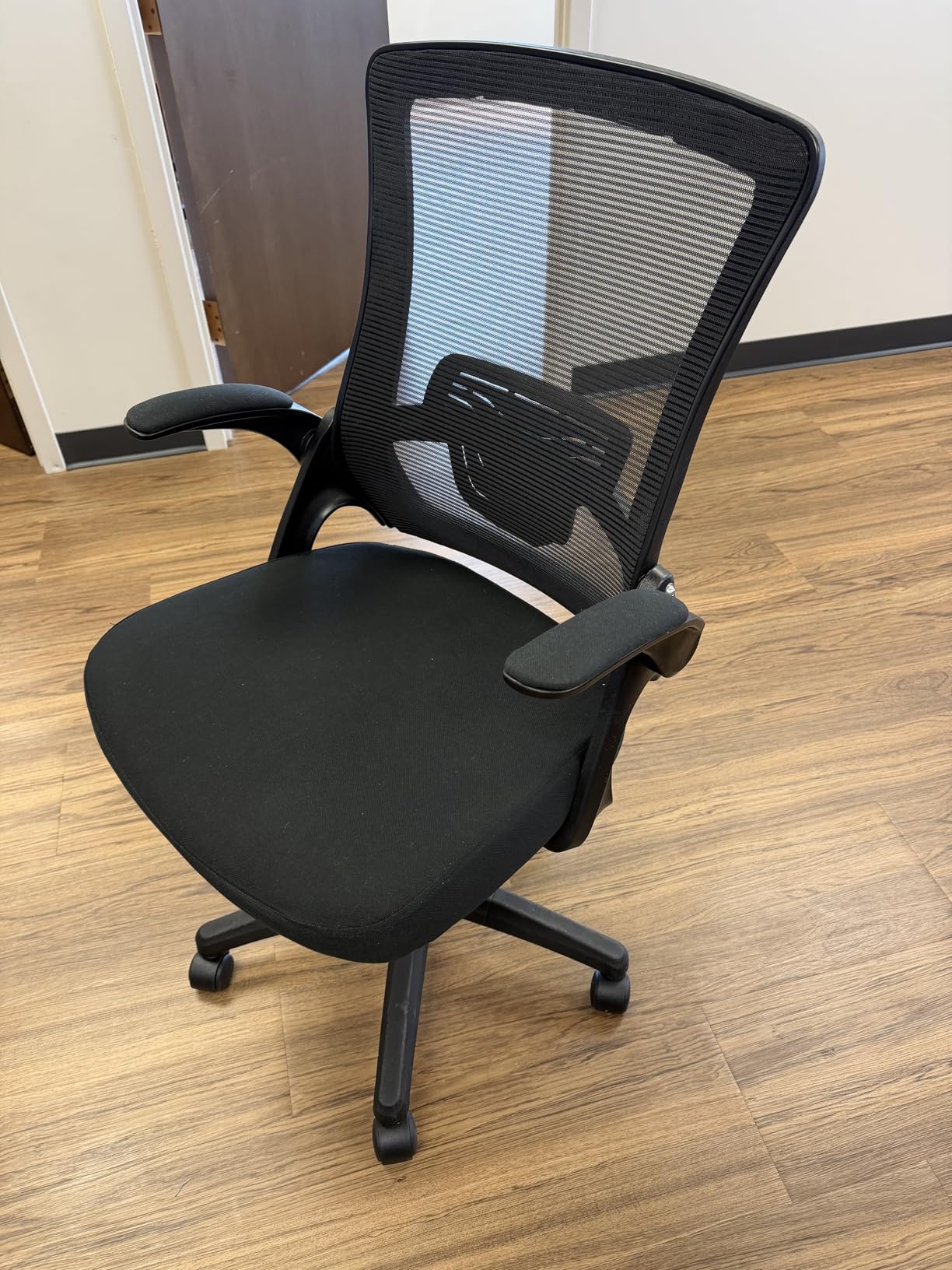 NEO CHAIR Office Desk Gaming Chair Computer High Back Mesh Seat with Rolling Wheels Ergonomic Adjustable Comfy Flip-up Armrests Lumbar Support Height for Home, Black customer photo 2