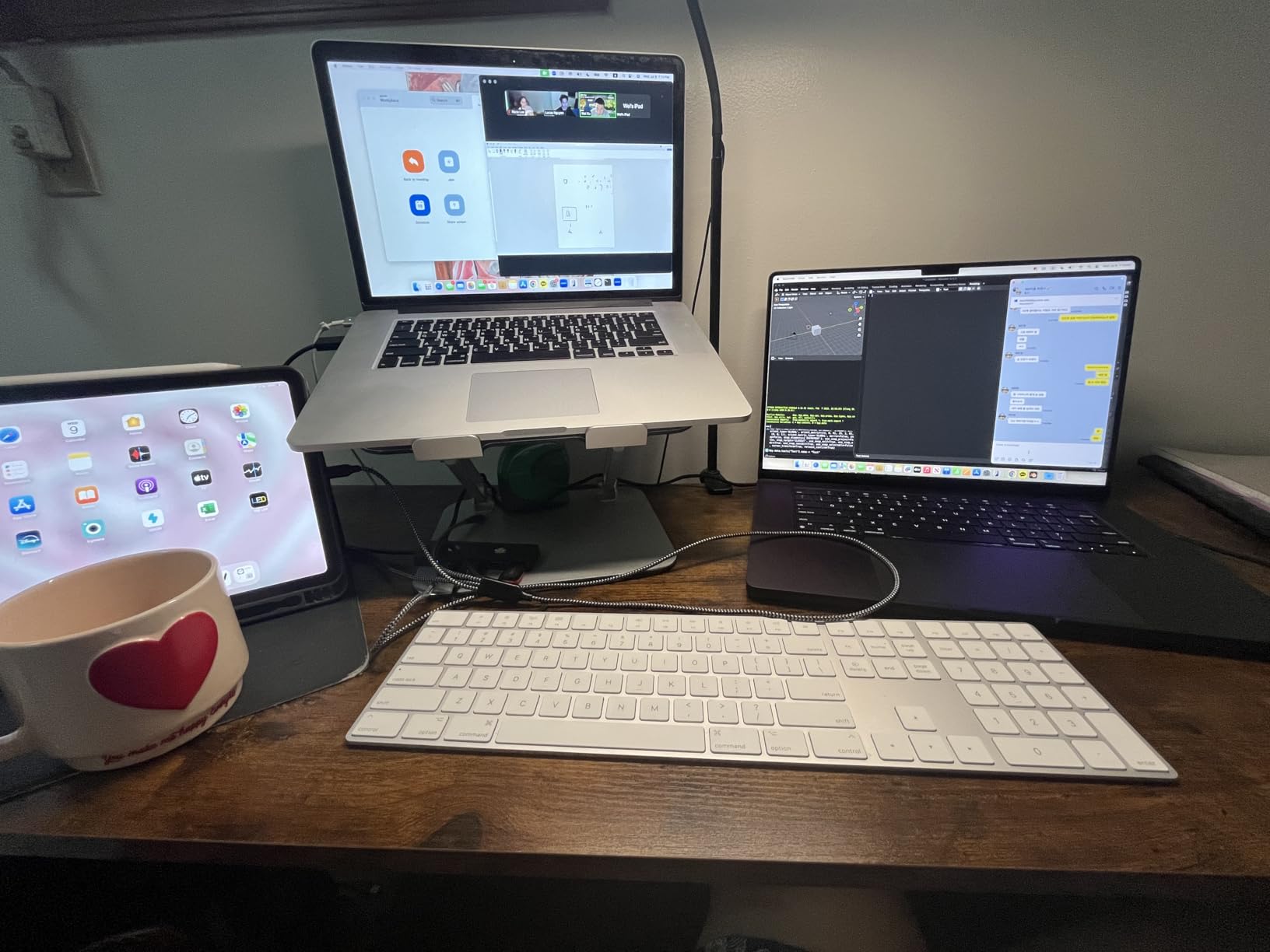 Apple 2024 MacBook Pro Laptop with M4 Pro, 14-core CPU, 20-core GPU: Built for Apple Intelligence, 16.2-inch Liquid Retina XDR Display, 48GB Unified Memory, 512GB SSD Storage; Silver customer photo 1