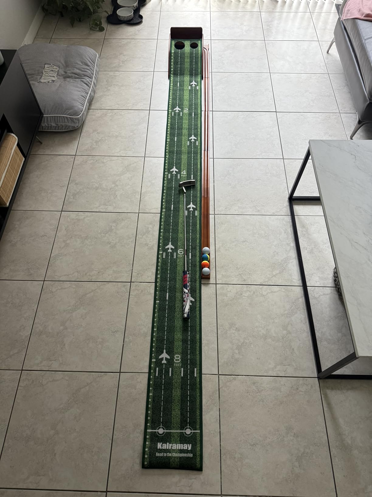 Putting Green Indoor Golf Putting Mat - Easy to Assemble with Automatic Ball Return, Wrinkle-Free Close to Real Green Speed, Suitable for Office, Recreation Room, Patio - Ideal Gift customer photo 2
