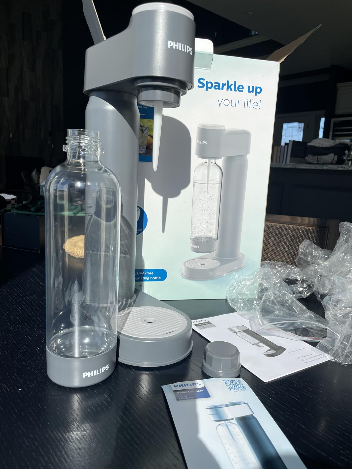 Philips Sparkling Water Maker ADD4901GROQ/37, Plastic Soda Streaming Machine with Quick Twist Bottle, 1L BPA free PET Carbonating Bottle, Soda Maker Compatible with 60L CO2 Carbonator (NOT Included) customer photo 1