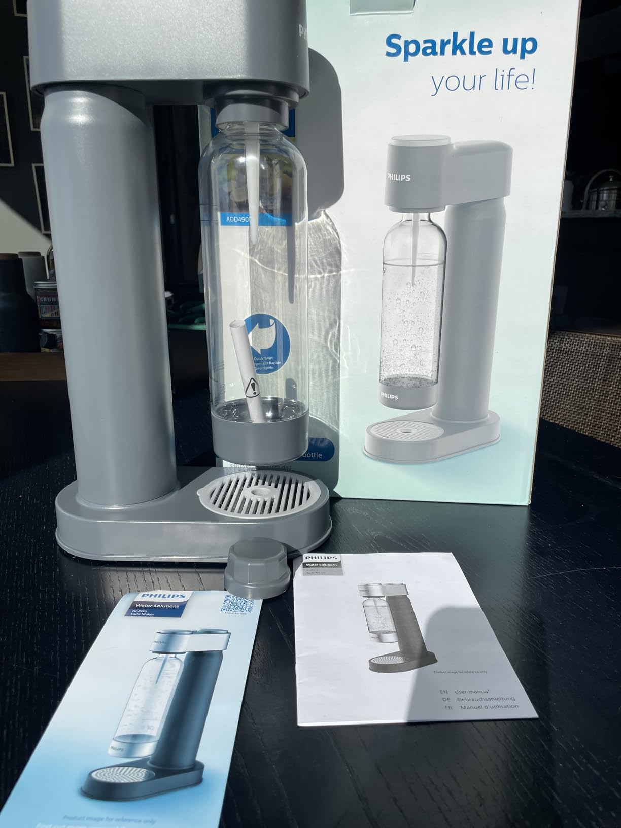 Philips Sparkling Water Maker ADD4901GROQ/37, Plastic Soda Streaming Machine with Quick Twist Bottle, 1L BPA free PET Carbonating Bottle, Soda Maker Compatible with 60L CO2 Carbonator (NOT Included) customer photo 2