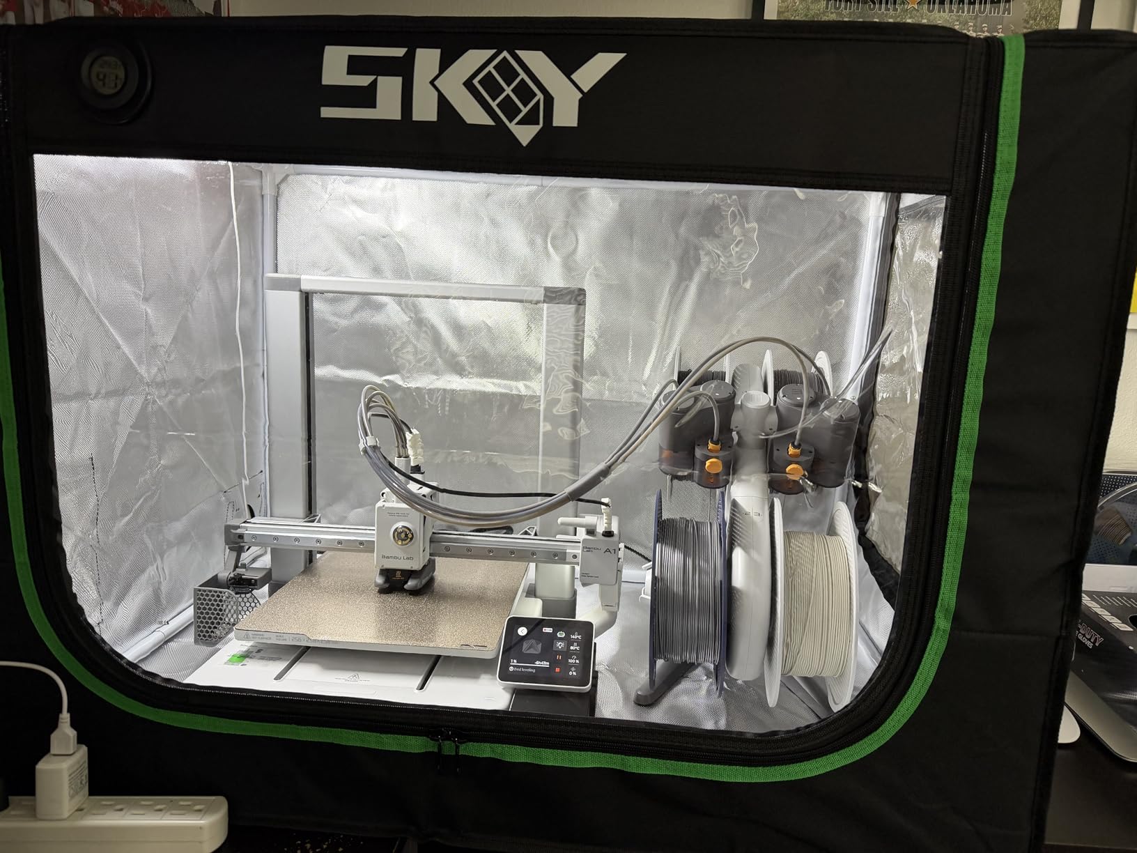 Upgrade 3D Printer Enclosure for Bambu Lab A1,A1 Mini with LED Light,Iron Frame,Fan Extraction Kit,Thermo-Hygrometer, Fireproof Dustproof Tent Constant Temperature Protective Cover,850 * 580 * 580mm customer photo 1
