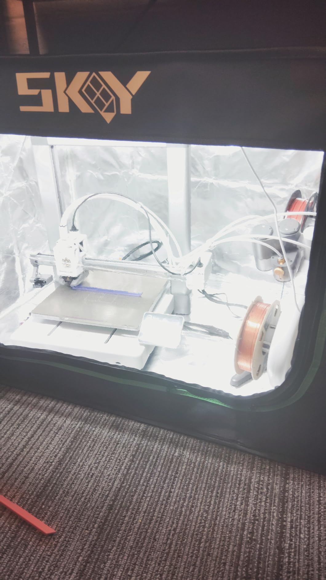 Upgrade 3D Printer Enclosure for Bambu Lab A1,A1 Mini with LED Light,Iron Frame,Fan Extraction Kit,Thermo-Hygrometer, Fireproof Dustproof Tent Constant Temperature Protective Cover,850 * 580 * 580mm customer photo 2