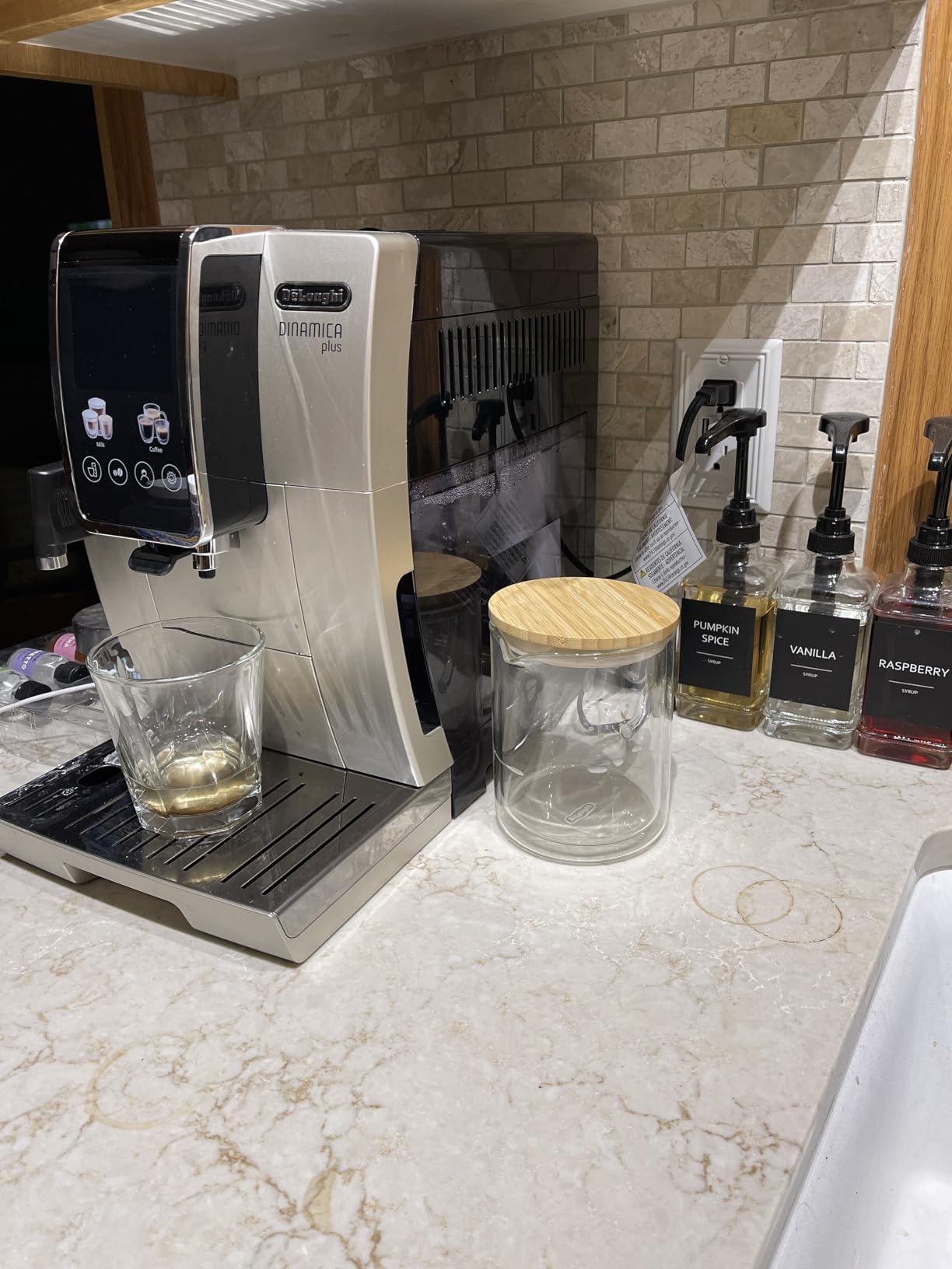 De'Longhi Dinamica Plus Fully Automatic Espresso Machine - 24+ Recipes, Built in Grinder & Automatic Milk Steam Wand with 3 Frother Modes customer photo 1