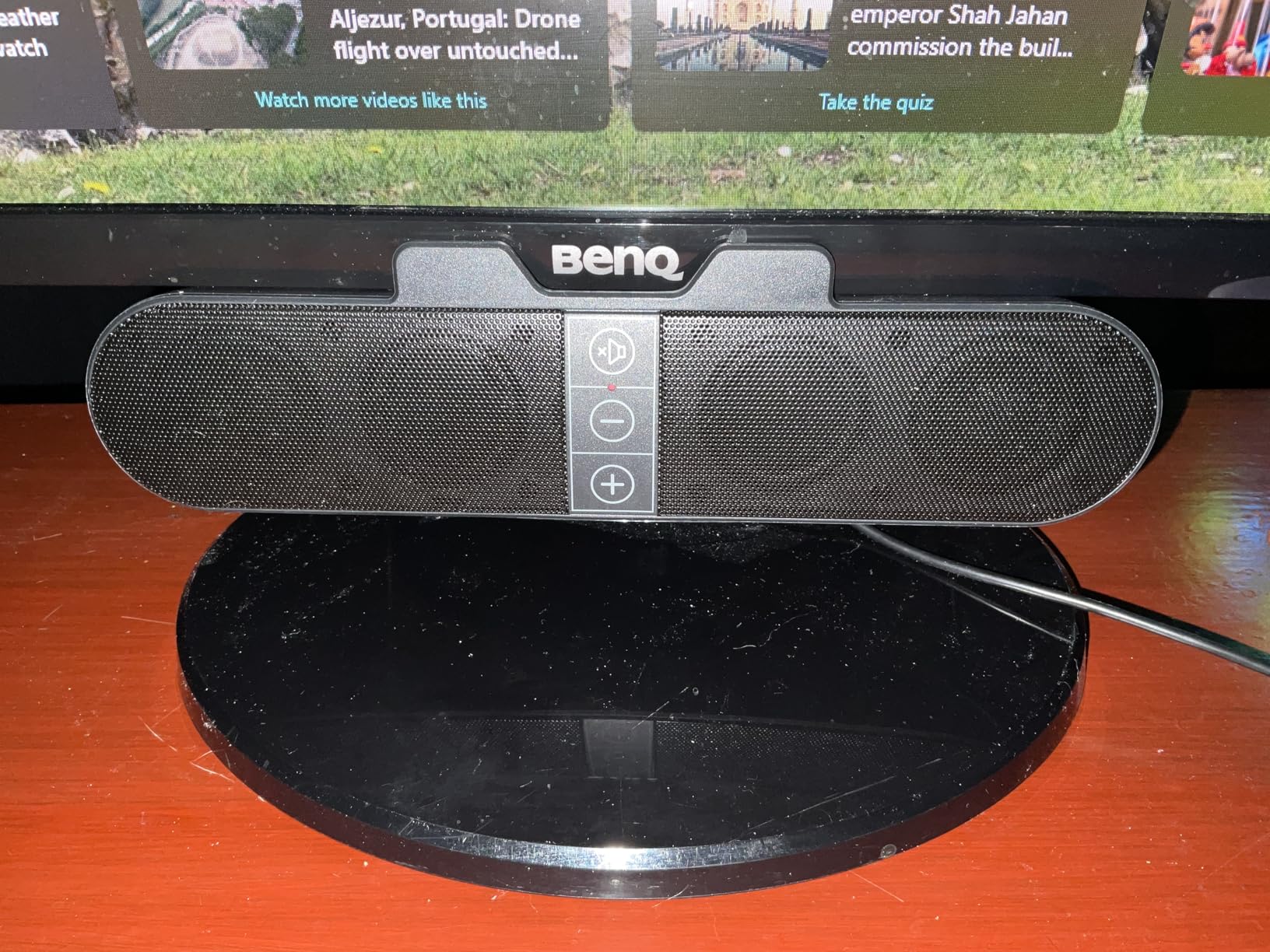 Computer Speakers for Desktop PC Monitor, USB Plug-in, Wired, Computer Soundbar for PC, Laptop Speakers with Adaptive-Channel-Switching, Loud Sound, Deep Bass, USB C Adapter, Easy to Clip on Monitor customer photo 1
