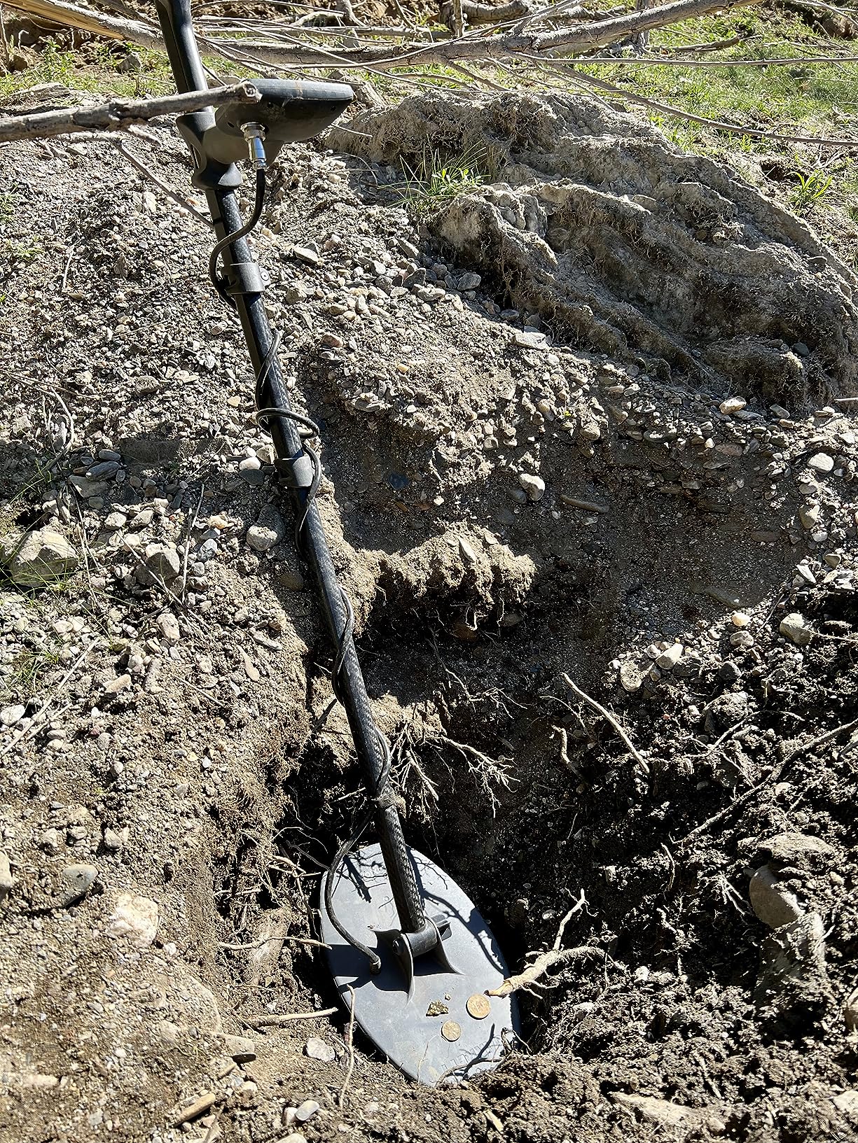 Garrett Axiom Lite Gold Metal Detector - Small Gold Nugget Detector with 11x7 Mono Coil - Made in USA customer photo 1