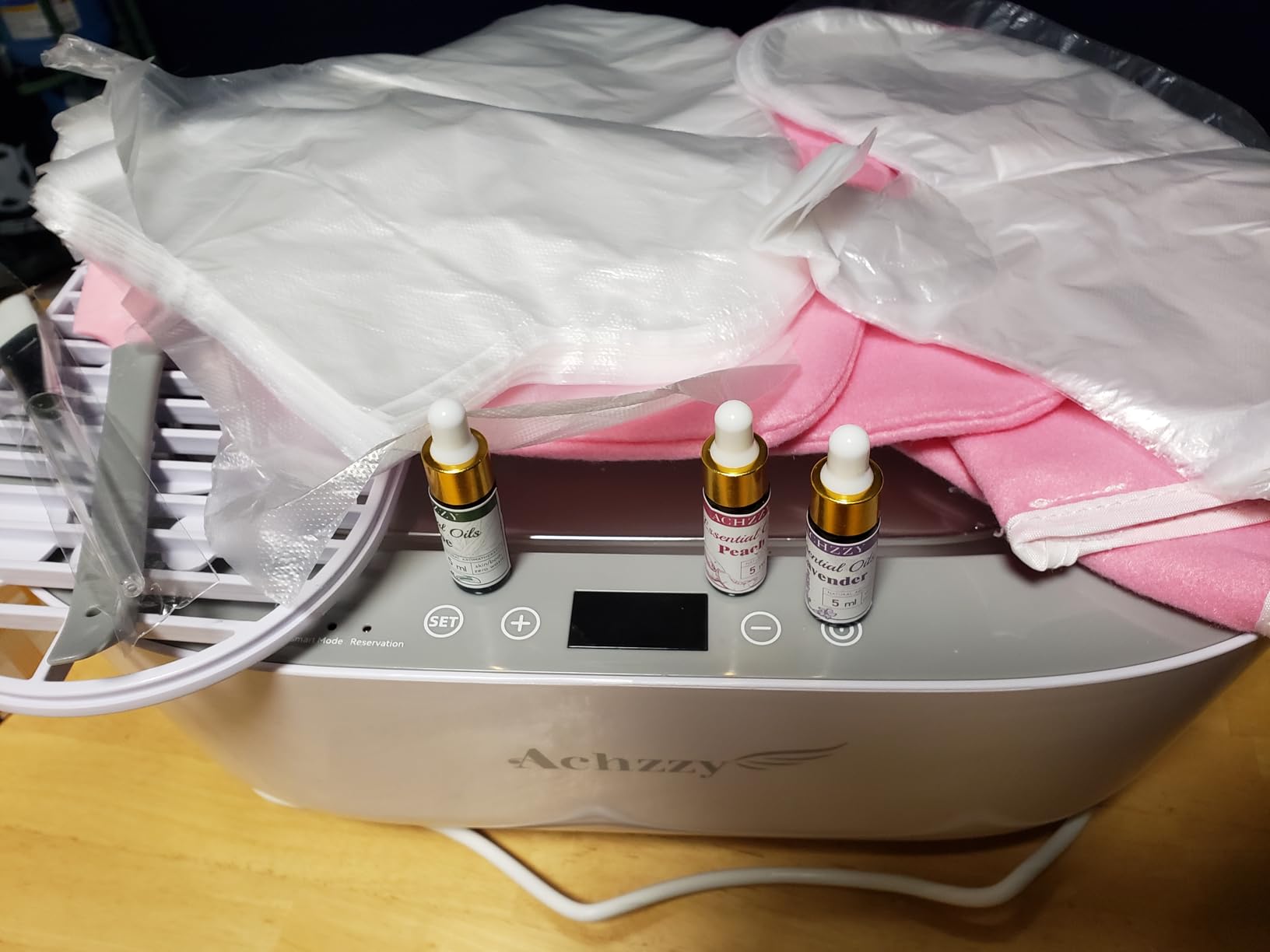 Paraffin Wax Machine for Hands and Feet, 5000ml Professional Wax Warmer with Temperature Control, Smart Heating, Stainless Steel Inner Pot, Moisturizing Hot Wax Bath with Refills for Skincare customer photo 2