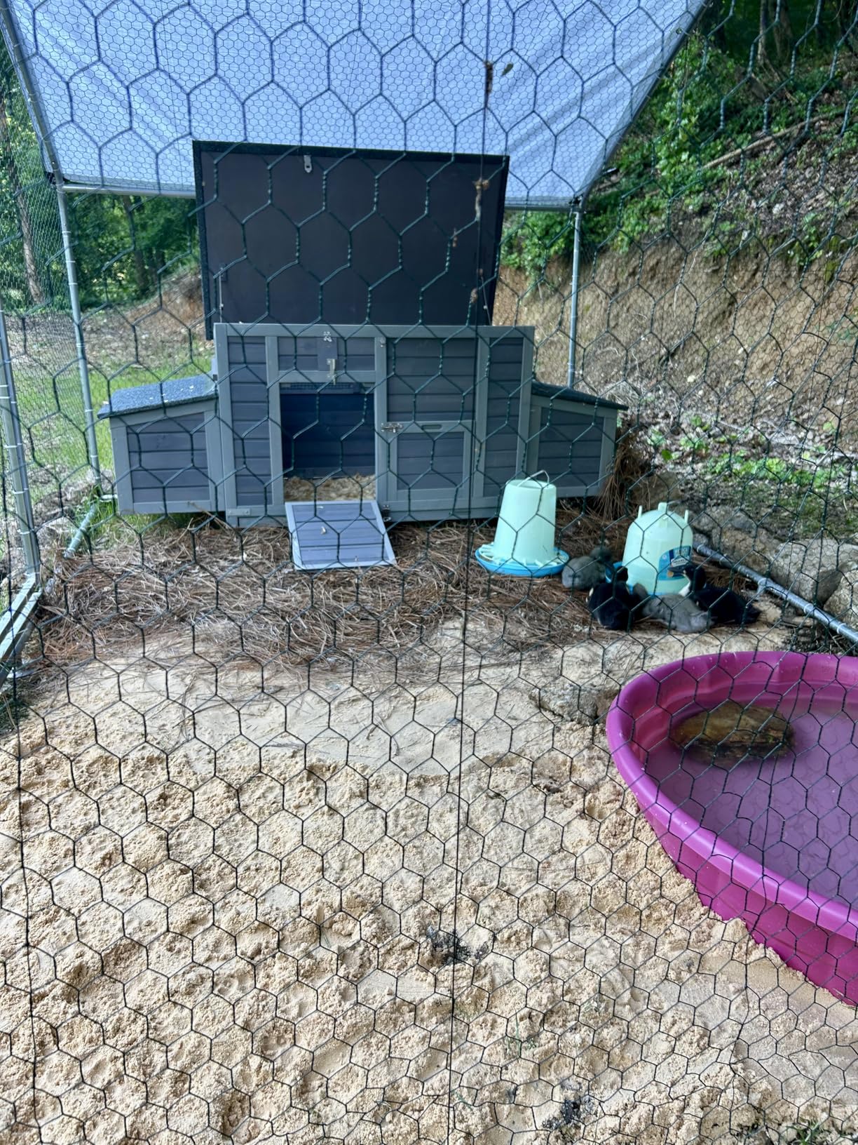 Aivituvin Chicken Coop Duck House with Dual Nesting Boxes for 4-6 Chickens Compatible with Automatic Chicken Coop Door and Extra Run 67.3
