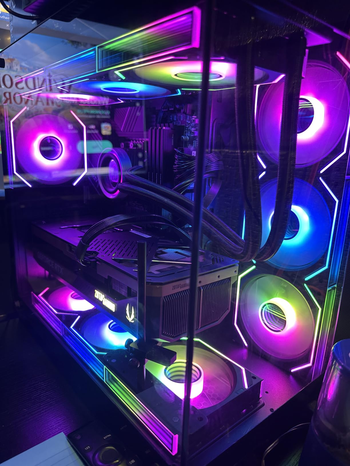 Panorama XL RTX 5080 Gaming Desktop - Intel 20-Core Ultra 7 265KF, 32GB DDR5 RAM, 2TB Gen4 NVMe SSD, Liquid Cooled, Windows 11 Pro customer photo 1