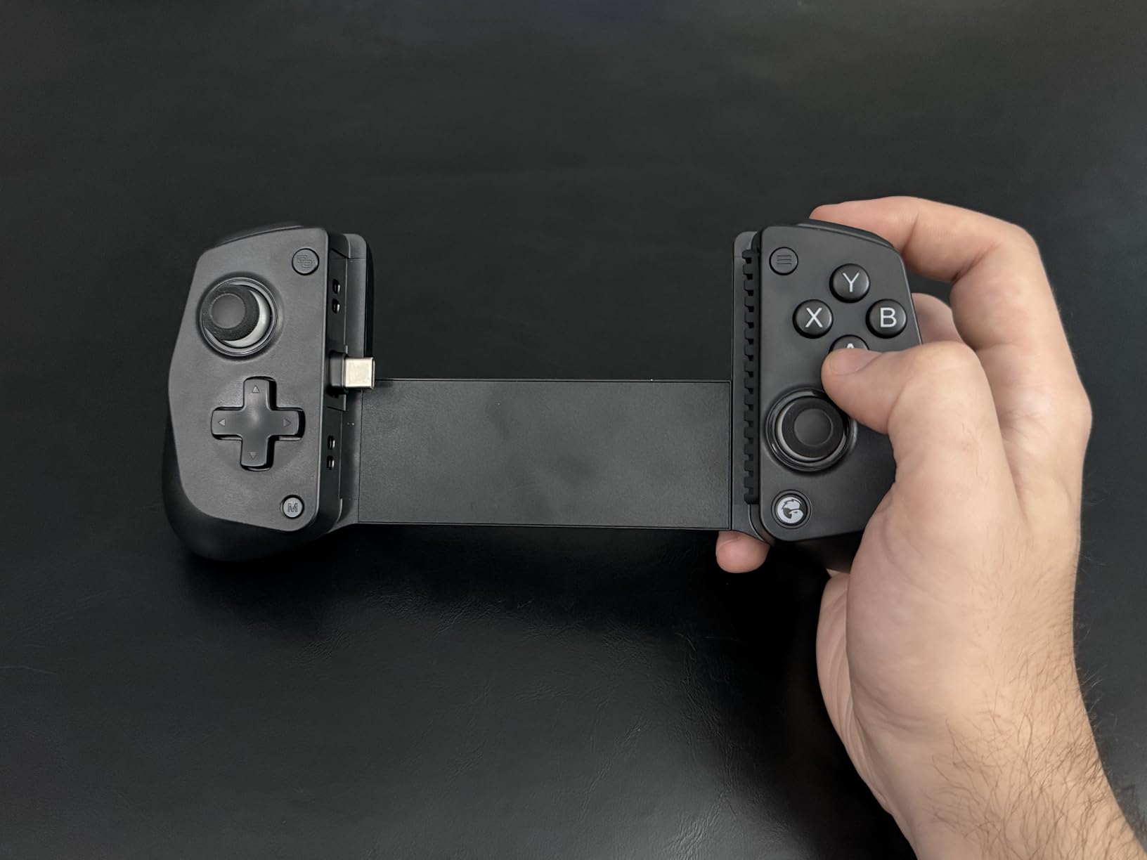 GameSir X5 Lite Mobile Gaming Controller for Android & iPhone 15/16 Series (USB-C), Hall Effect Joystick, Lightweight Ergonomic Phone Controller- Play Genshin Impact & Zenless Zone Zero customer photo 1