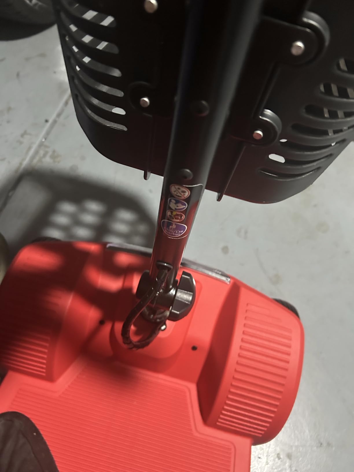 WayCare 15-25 Miles Long Range Mobility Scooter, Weight Capacity 300 LBS+ Powered Mobility Scooters for Seniors, Compact Duty Mobile for Travel with LED Headlight and Detachable Basket(Red) customer photo 1