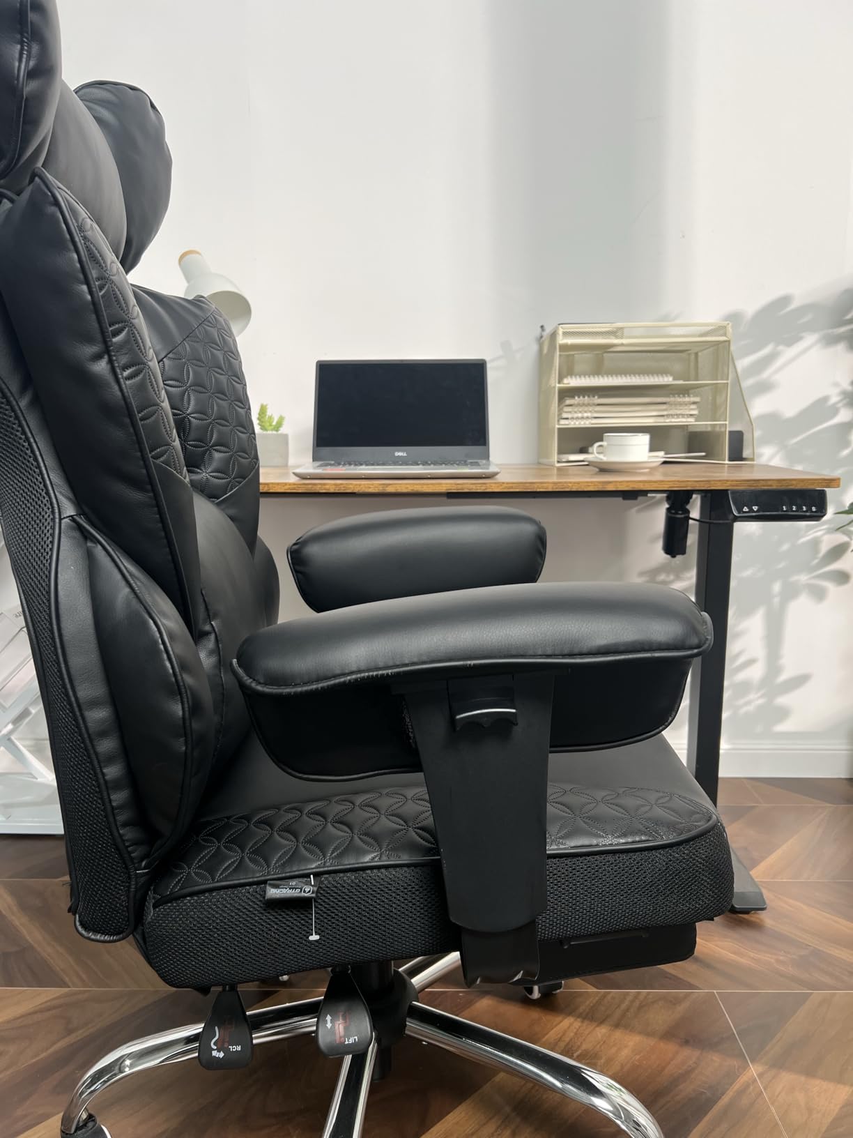 COMHOMA Big and Tall Office Chair Heavy Duty Wide Ergonomic Gaming Chair with Deluxe Embossing Designed Leather with Foot Rest,150°Reclining Adjustable Armrests Pocket Spring Back Support and Pillow customer photo 2