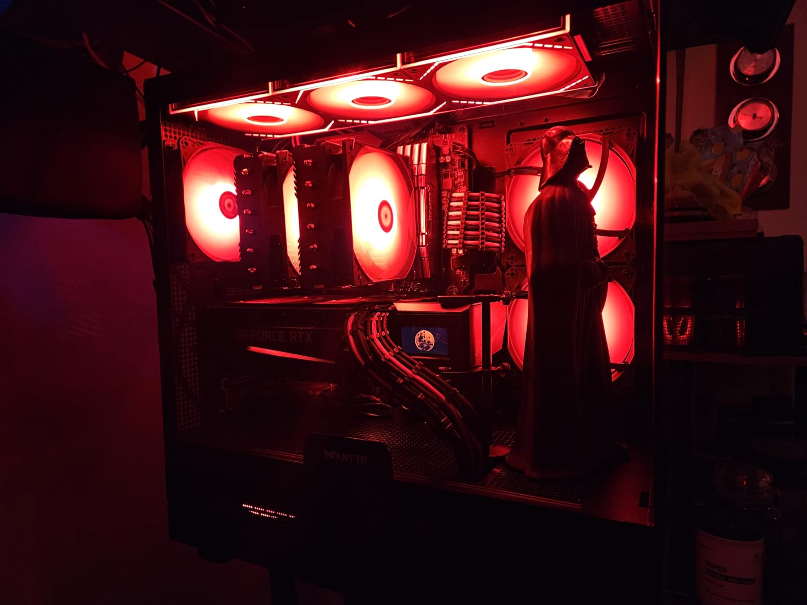 Thermaltake View 270 Plus TG ARGB Mid Tower Chassis; 3x120mm ARGB Lite Fans Included; 360mm Radiator Support; 420mm GPU Clearance; 180mm Air Cooler Max Height; Bubble Pink; CA-1Y7-00MAWN-00 customer photo 1