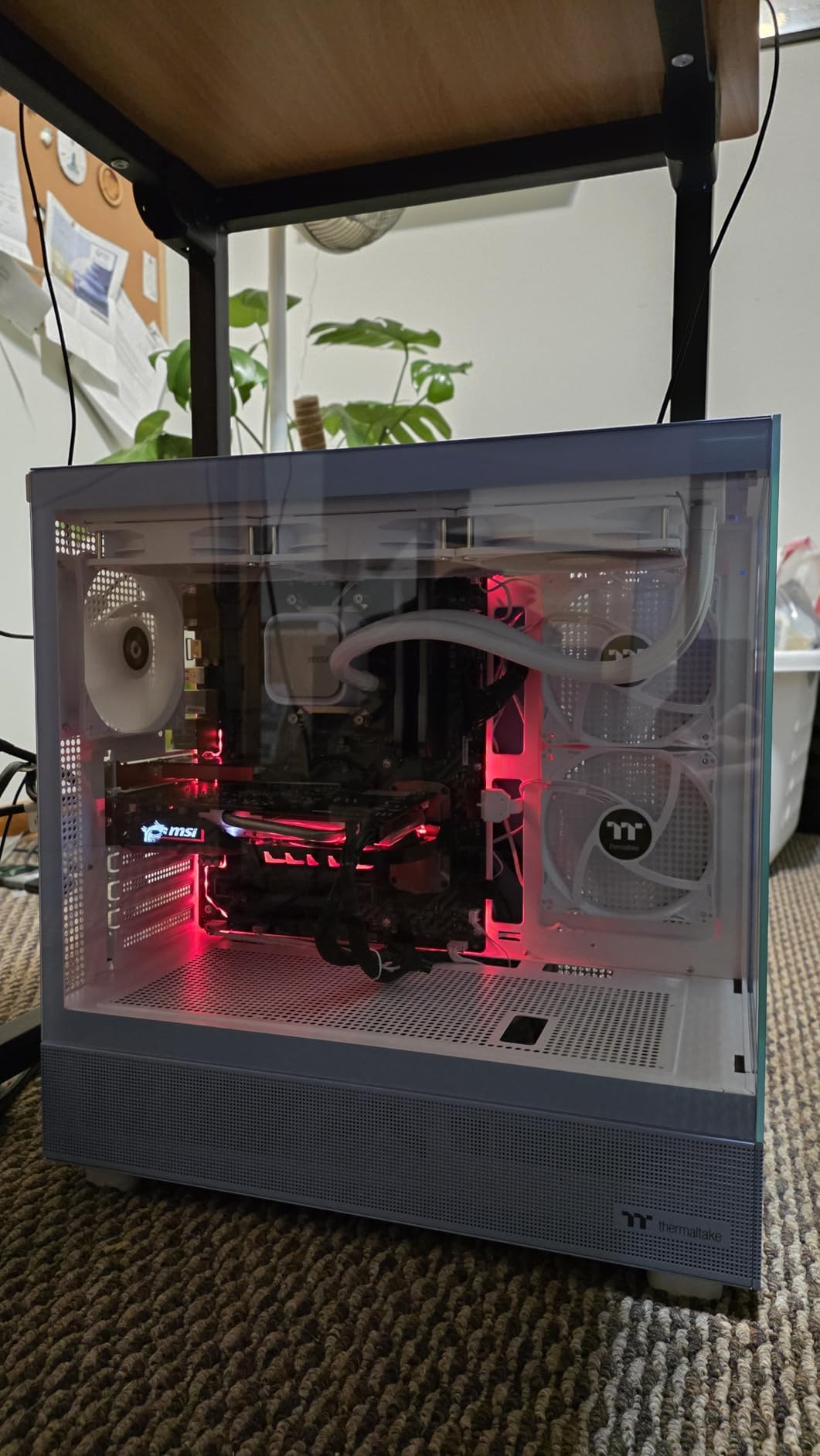 Thermaltake View 270 Plus TG ARGB Mid Tower Chassis; 3x120mm ARGB Lite Fans Included; 360mm Radiator Support; 420mm GPU Clearance; 180mm Air Cooler Max Height; Bubble Pink; CA-1Y7-00MAWN-00 customer photo 2