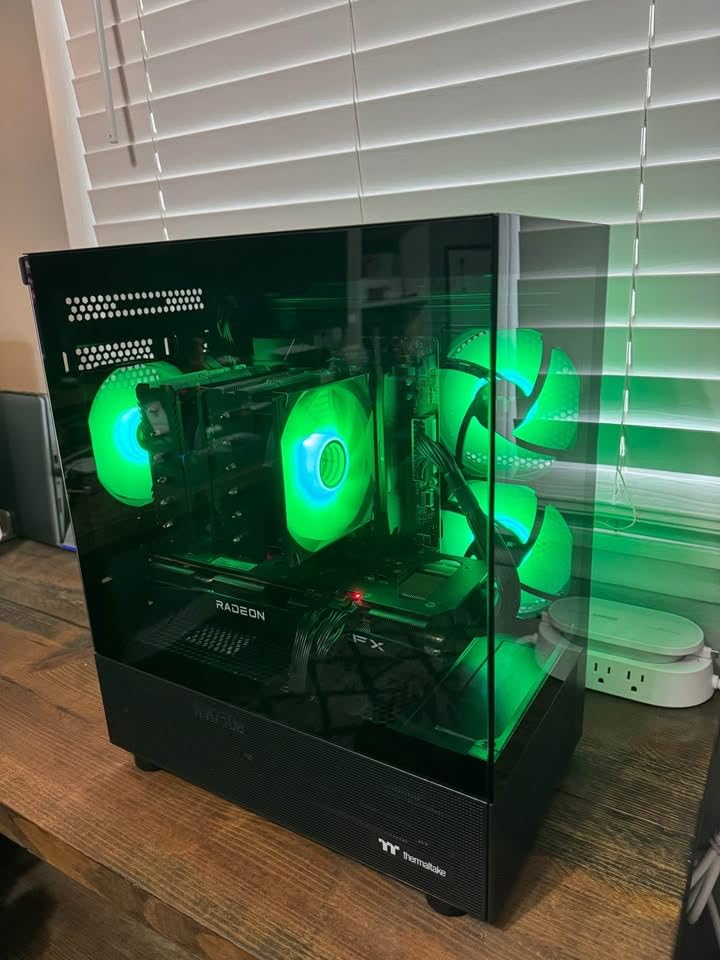 Thermaltake View 170 TG ARGB m-ATX Chassis; 3x120mm ARGB Lite Fans Included; 280mm Radiator Support; 340mm GPU Clearance; 160mm Air Cooler Max Height; Bubble Pink; CA-1Z4-00MAWN-01 customer photo 2