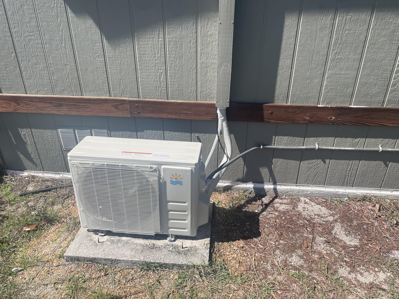 Mini Split Ac/Heating System - 12000 BTU Ductless Mini Split Air Conditioner with Heat Pump, 19 SEER2 115V Energy Efficient Ac Unit Up to 750 Sq.Ft with Installation Kit customer photo 2