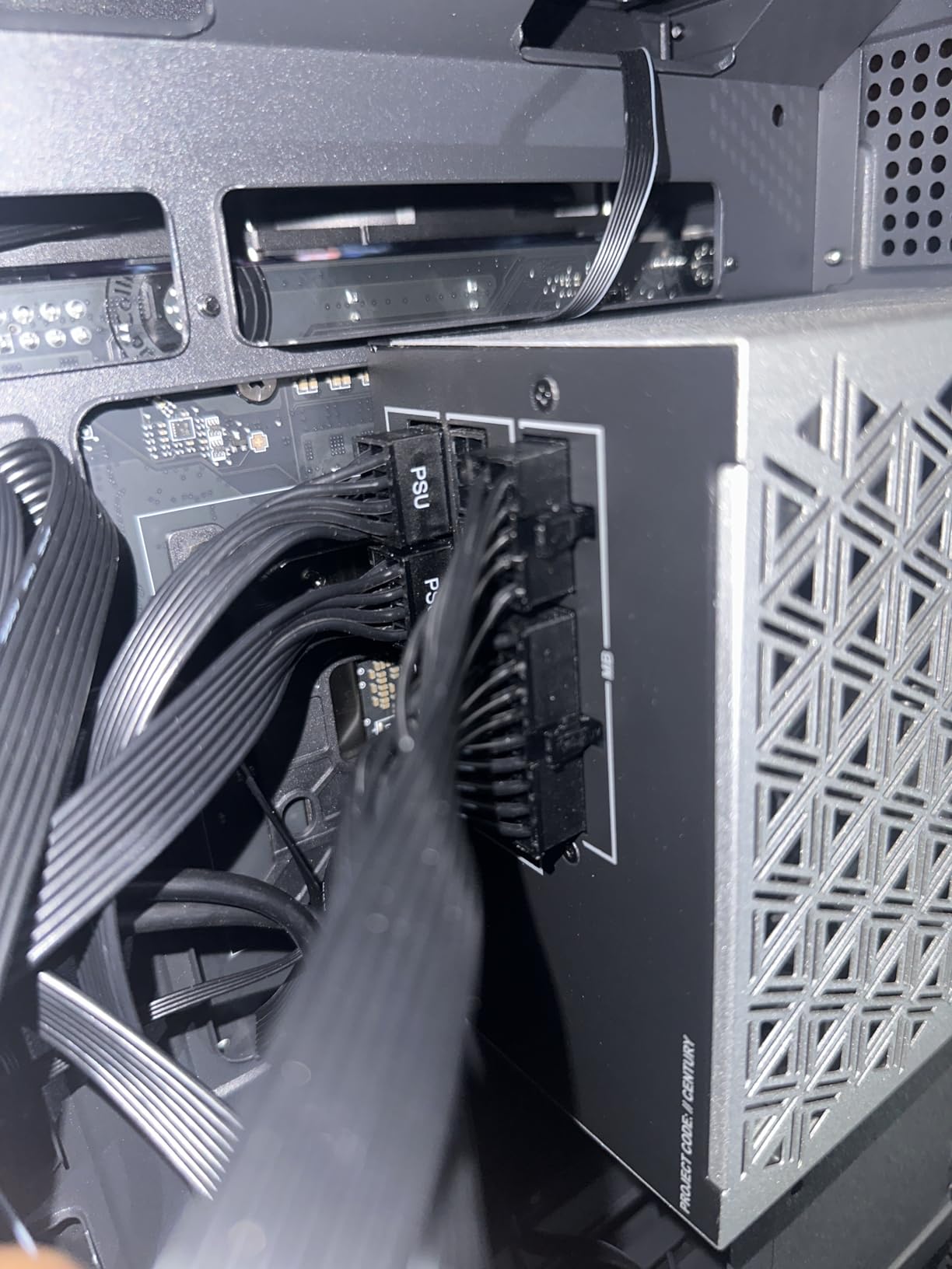 MONTECH Century II - 850W High-End ATX Gaming Power Supply - 80 Plus Gold & Cybenetics Platinum - Fully Modular - ATX 3.1 & PCIe 5.1 Ready with 12V-2x6 Cable - 10 Years Warranty customer photo 1