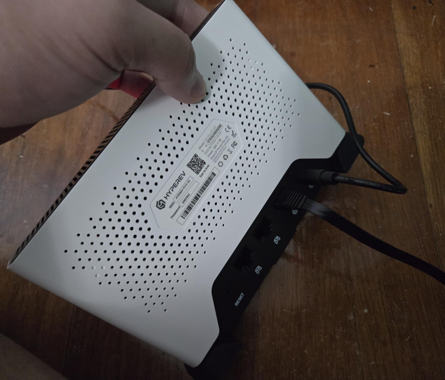 HYPEREV AX3000 Gaming Router WiFi Booster for PS5, PC & Consoles - Dual Band WiFi 6 Game Accelerator, Low Ping & Lag Reduction customer photo 1