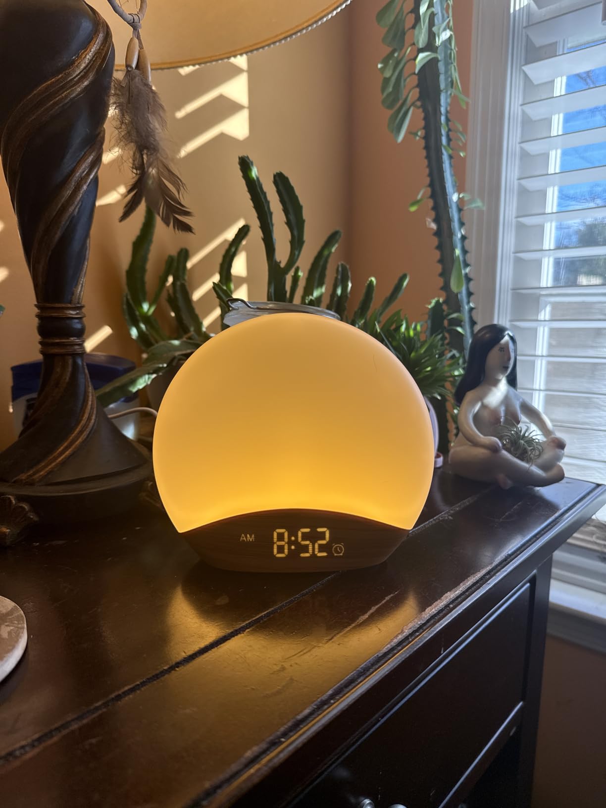 Sunrise Alarm Clock with Sound Machine - Wake Up Light, Wood Grain, Bluetooth, Dual Digital Alarm Clocks for Bedrooms, Adjustable Brightness, 30 Sleep Sounds, White Noise Machine for Baby & Adults customer photo 2