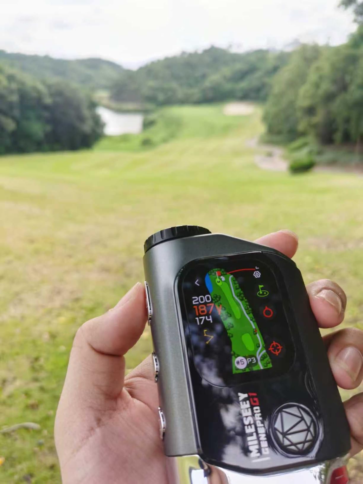 MILESEEY GenePro G1 Touchscreen & GPS Rangefinder with Slope, 43000+ Preloaded Courses, 1300 Yards Laser Range Finder Golf with Red & Green Display, 0.1s Flag Pole Locking Vibration, 6X Magnification customer photo 1