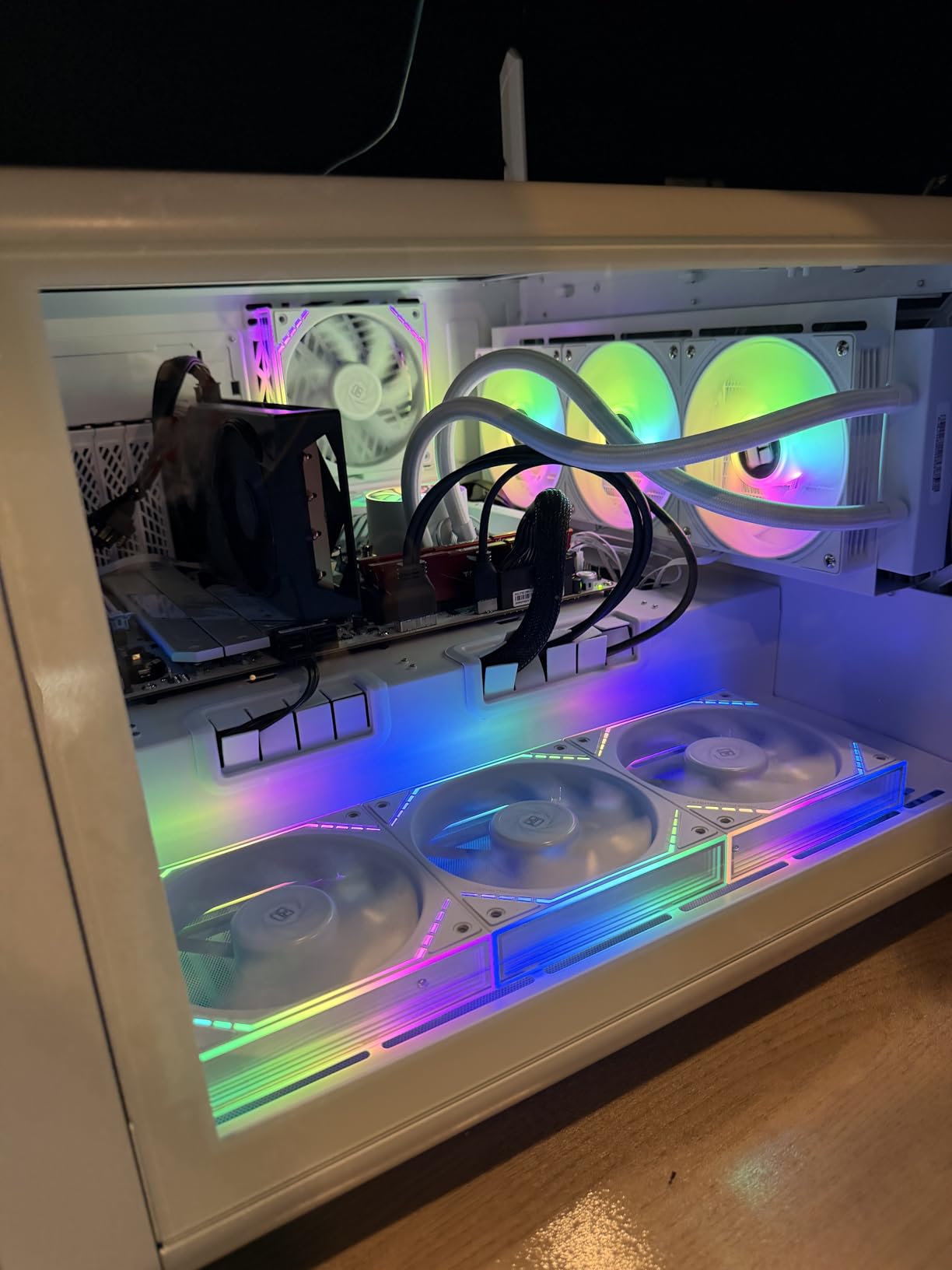 Thermalright TL-M12QW X3 120mm PC Case Fans, 2000RPM High Airflow, ARGB Daisy-Chain, Infinity-Mirror Lighting, 3-Pack customer photo 2